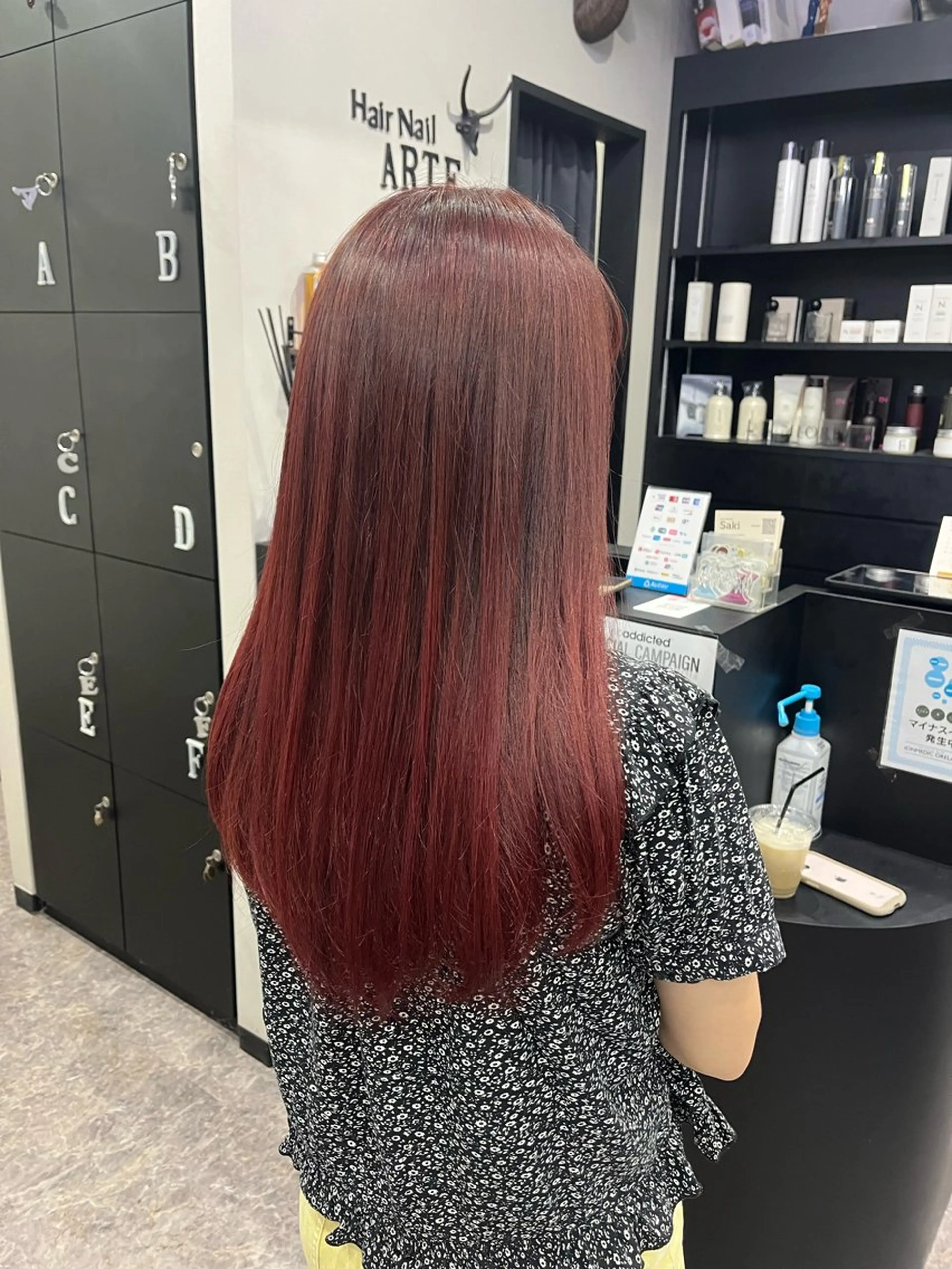 ロング カラー 友滝 真菜美のヘアスタイル