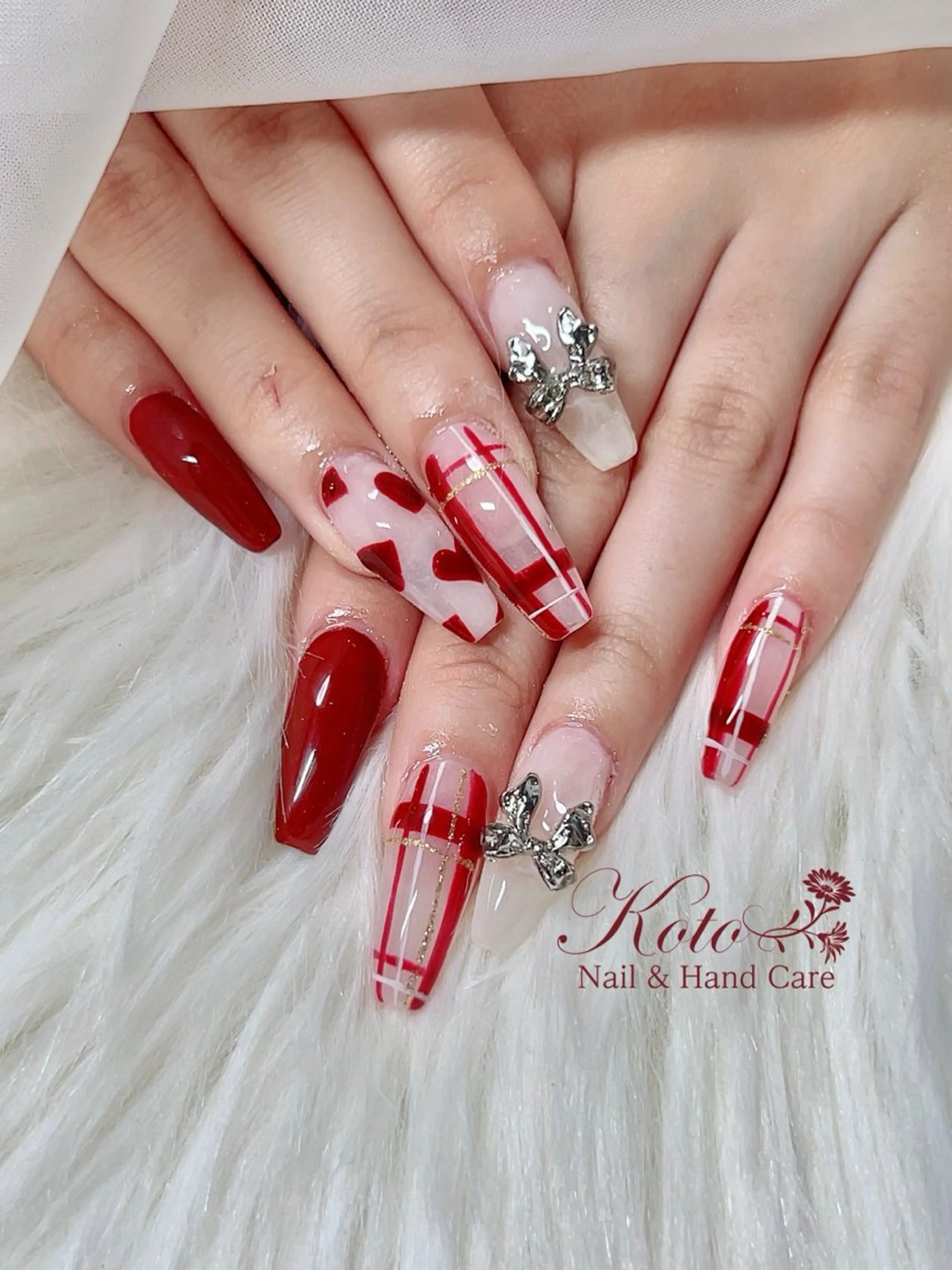 ネイル 長さ出し ジェルネイル 持ち込み ニュアンスネイル 赤色 ハンドネイル Nail Salon KOTOのネイルデザイン