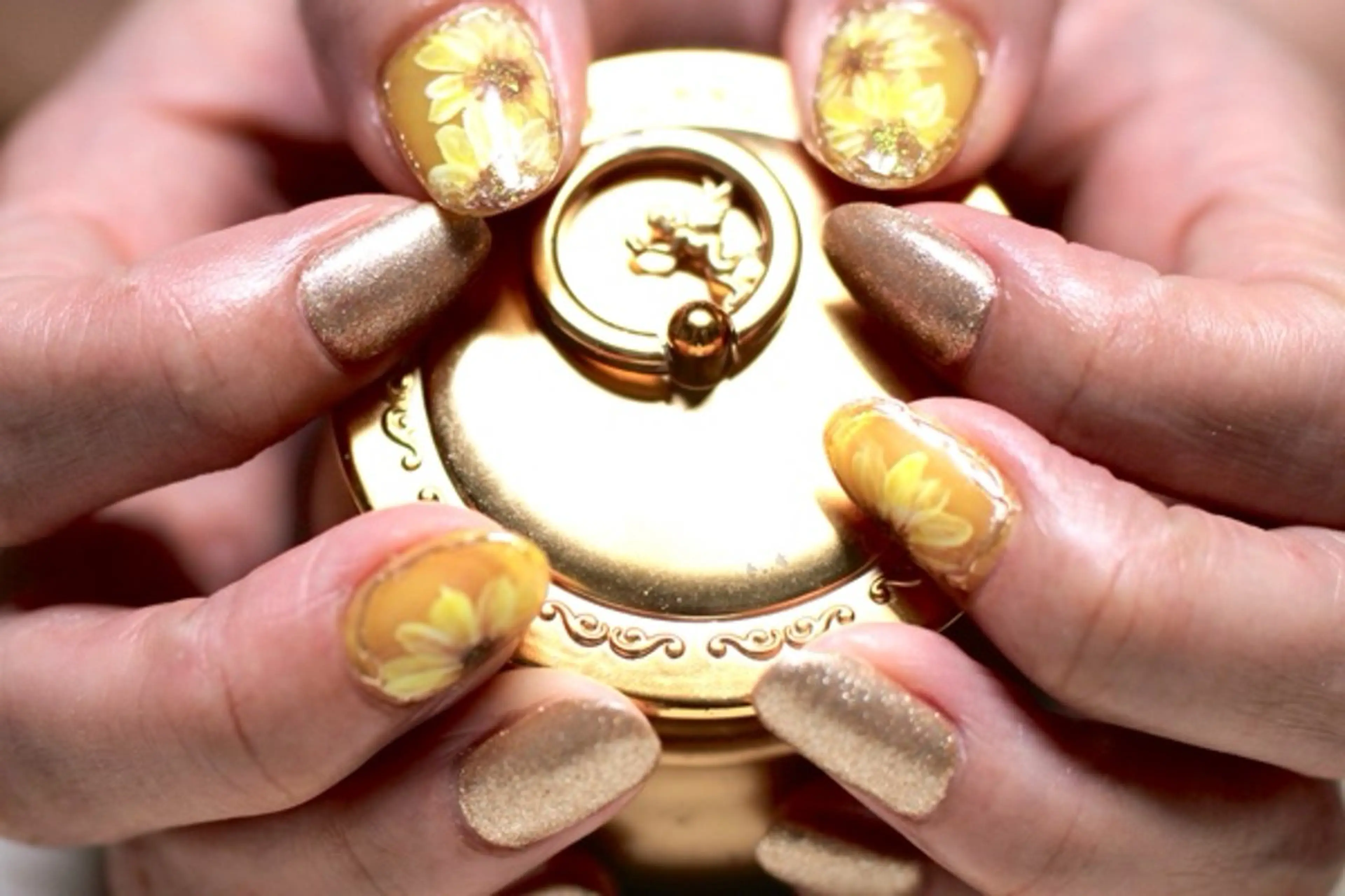 ネイル アートネイル ジェルネイル ラメ(グリッター) しみ えんのネイルデザイン