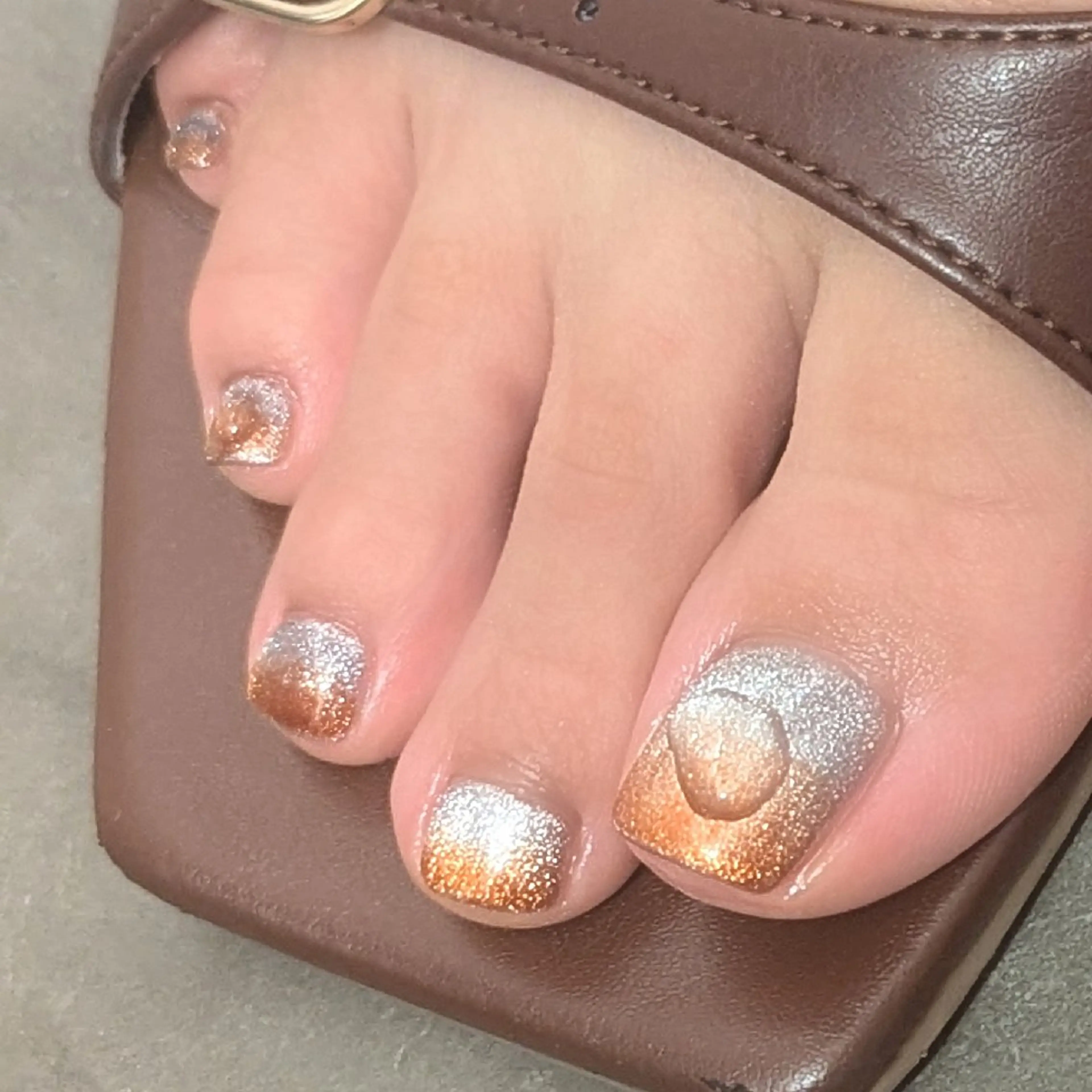 ネイル フットネイル グラデーション マグネットネイル 持ち込み VIBLISS福岡店 yurichanのネイルデザイン