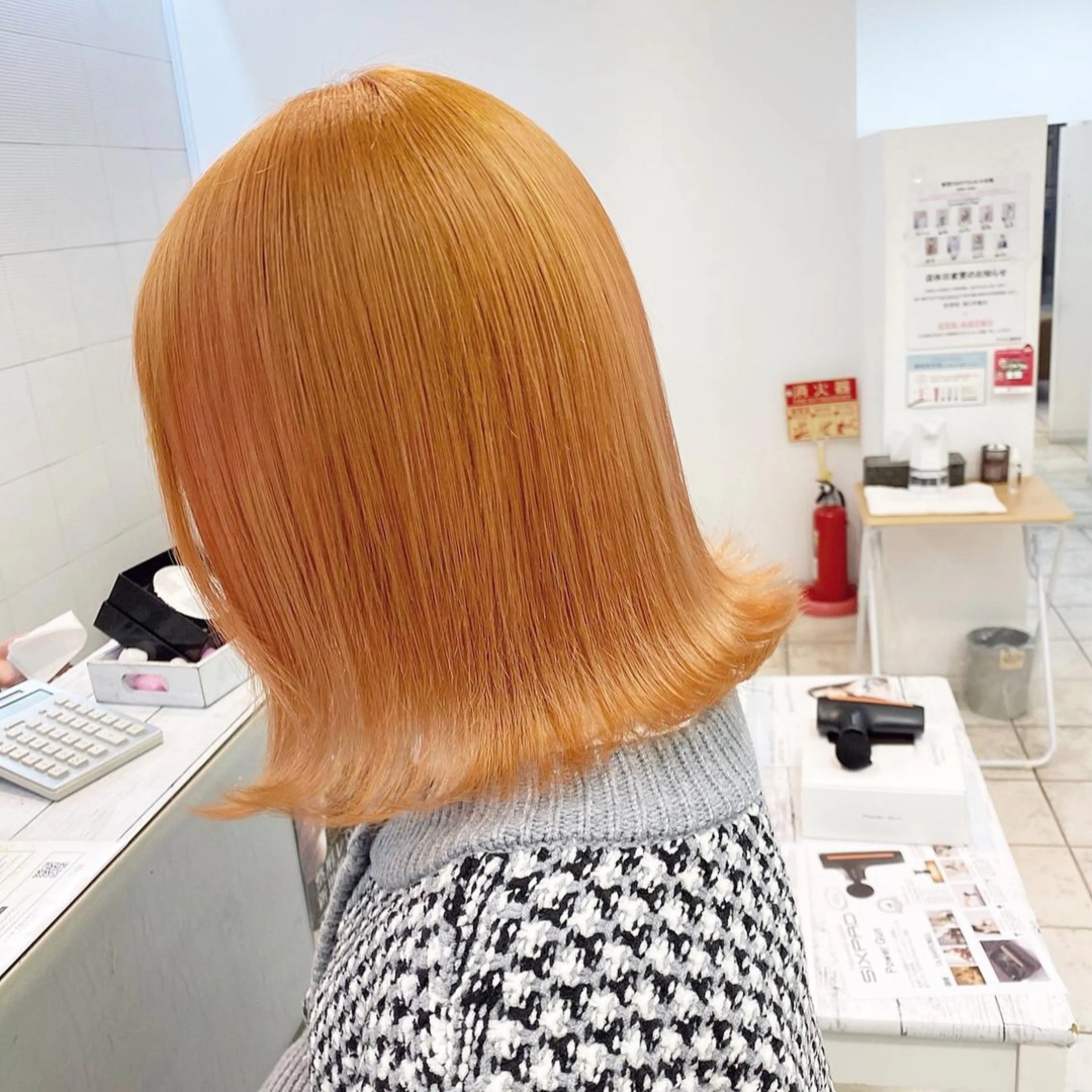 ミディアム カラー 渡邊 唯のヘアスタイル