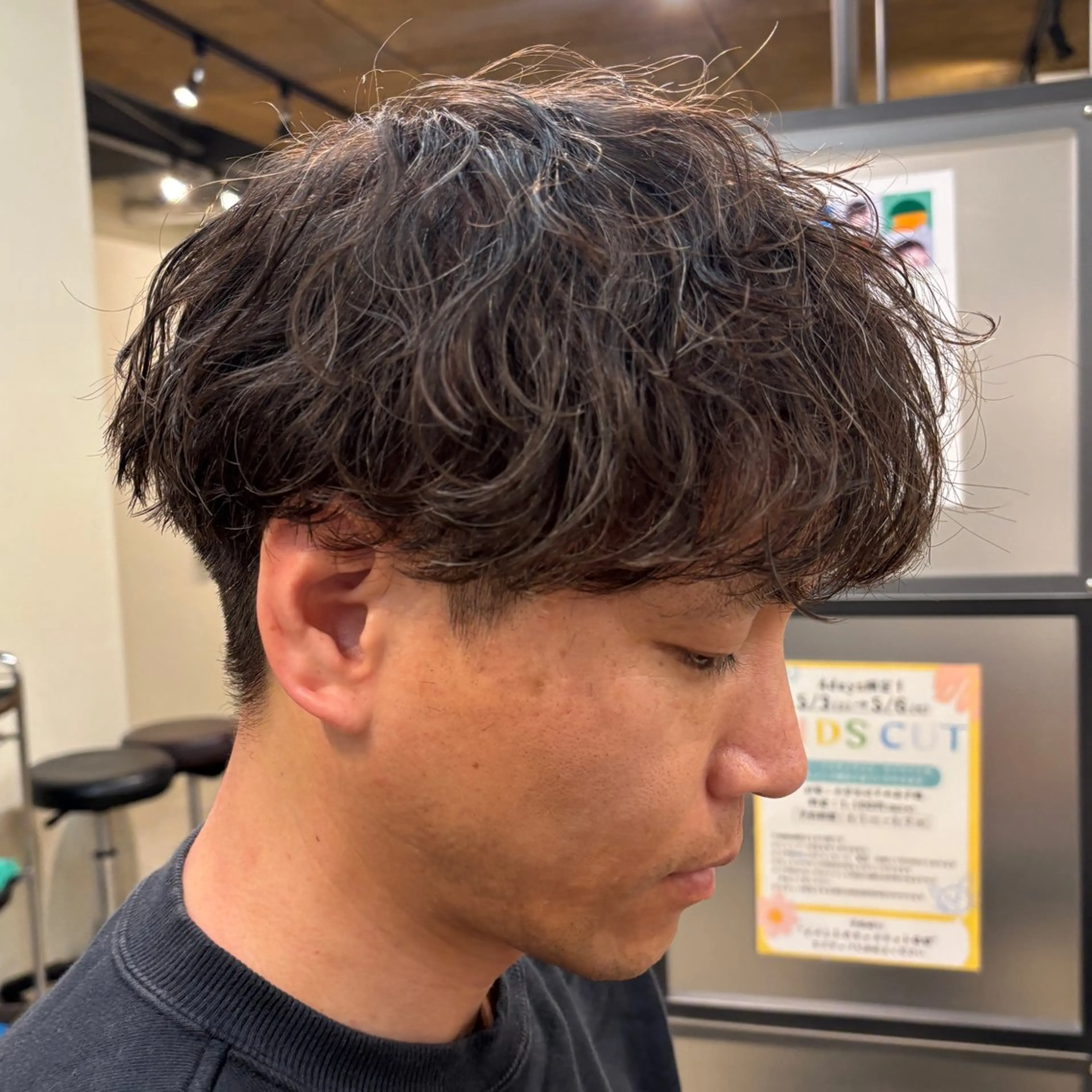 ショート パーマ メンズ メンズパーマ カット パーマ ユウリ YURIのヘアスタイル