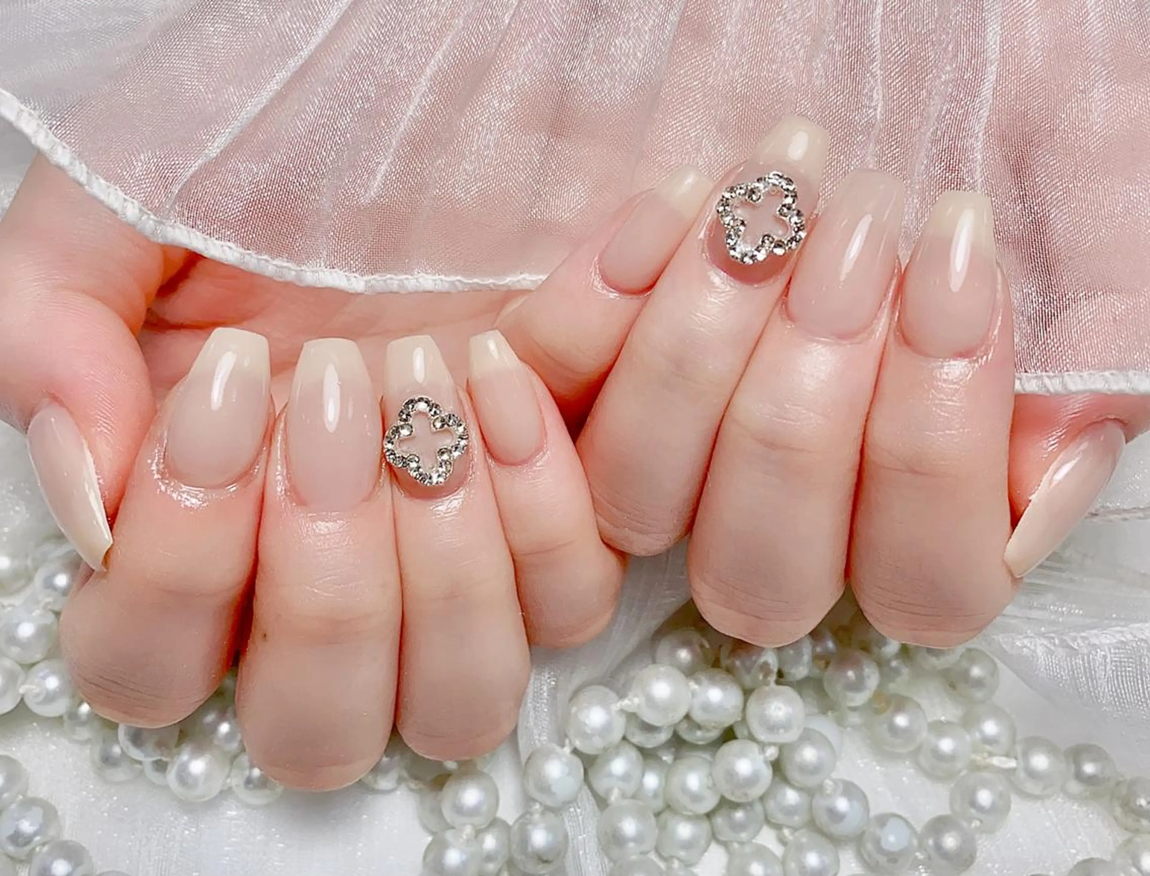 ネイル Una ☀️☀️のネイルデザイン