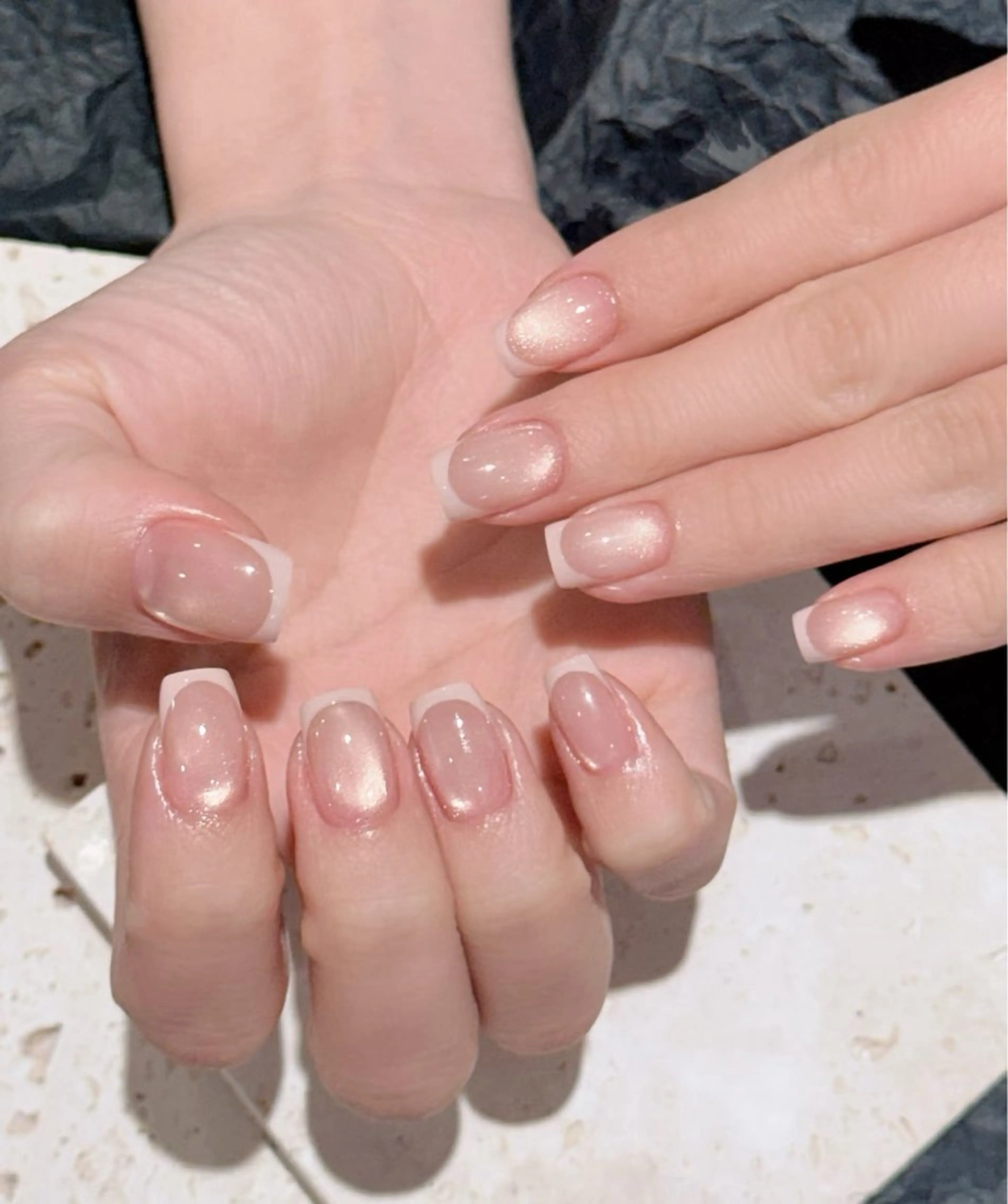 ♪SNSで話題沸騰★マグネット+フレンチネイルの写真