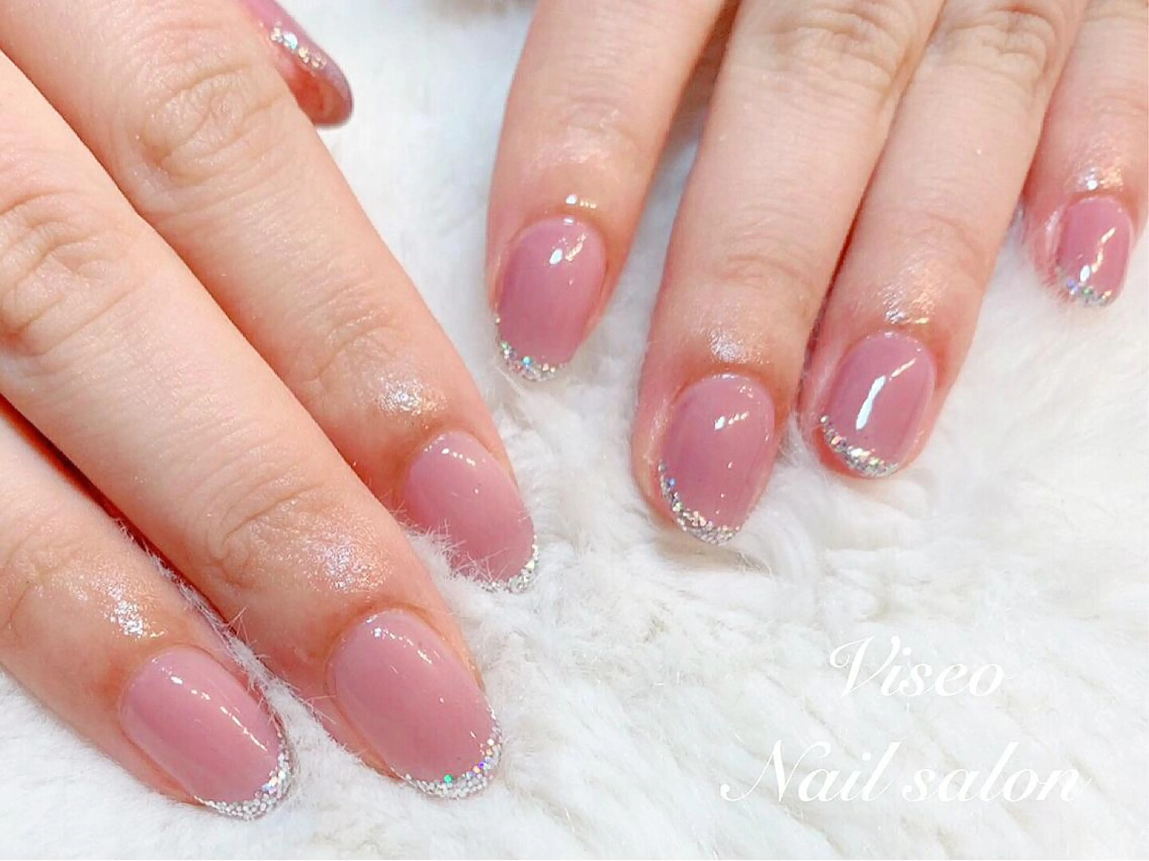 ネイル Viseo《6週間 長持ちパラジェル》のネイルデザイン