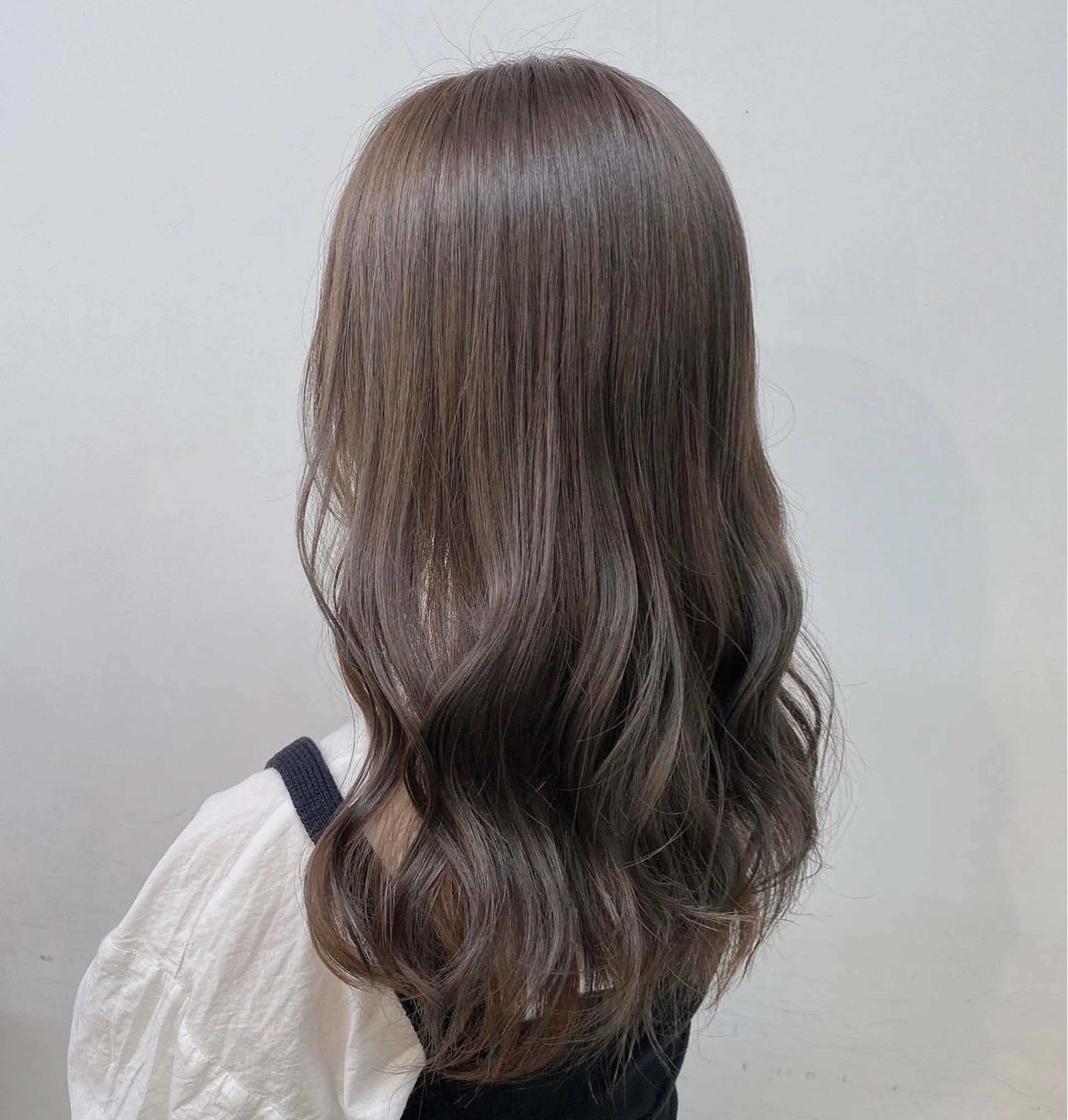 カラー 淡色カラー 🫧NAOYA 🫧のヘアスタイル