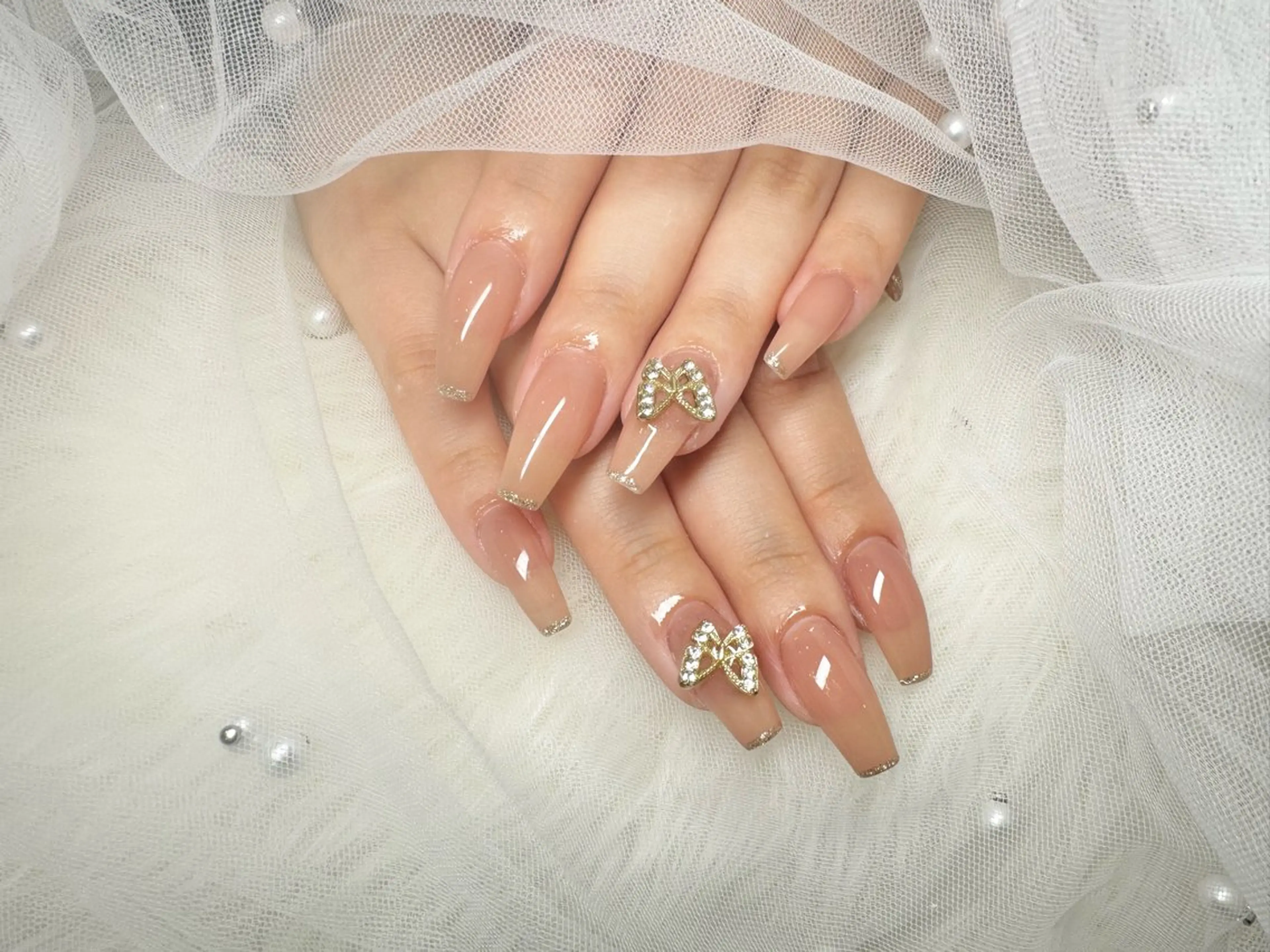 ネイル フットネイル ジェルネイル キラキラネイル ロングネイル オフィスネイル ハンドネイル AYAKA🩵難波♡ 韓国ネイルで可愛く♡のネイルデザイン