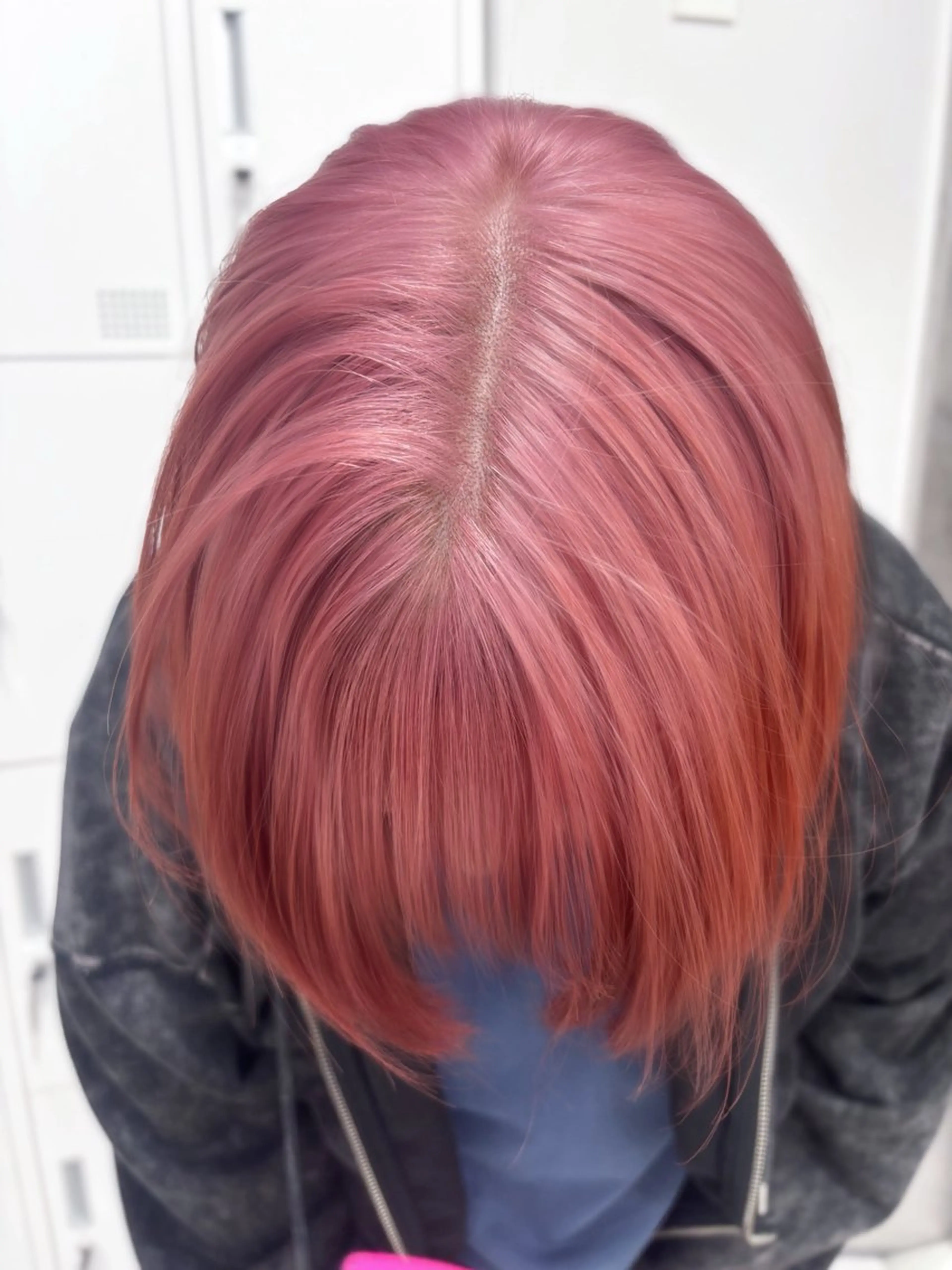 カラー ブリーチ オレンジ ピンクカラー 艶カラー💞 amiのヘアスタイル