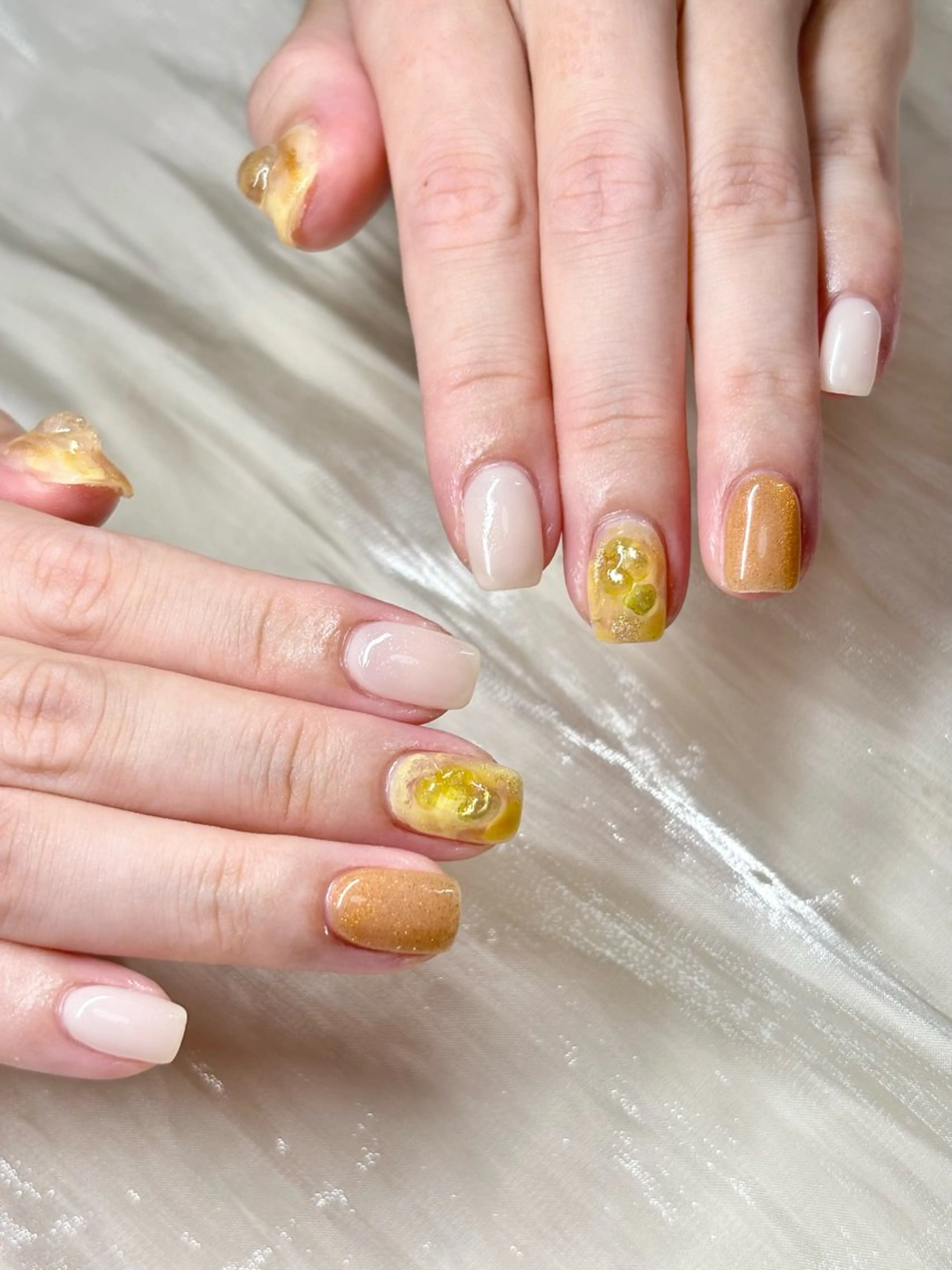 ネイル ニュアンスネイル オレンジ ETE LUNA NAILのネイルデザイン