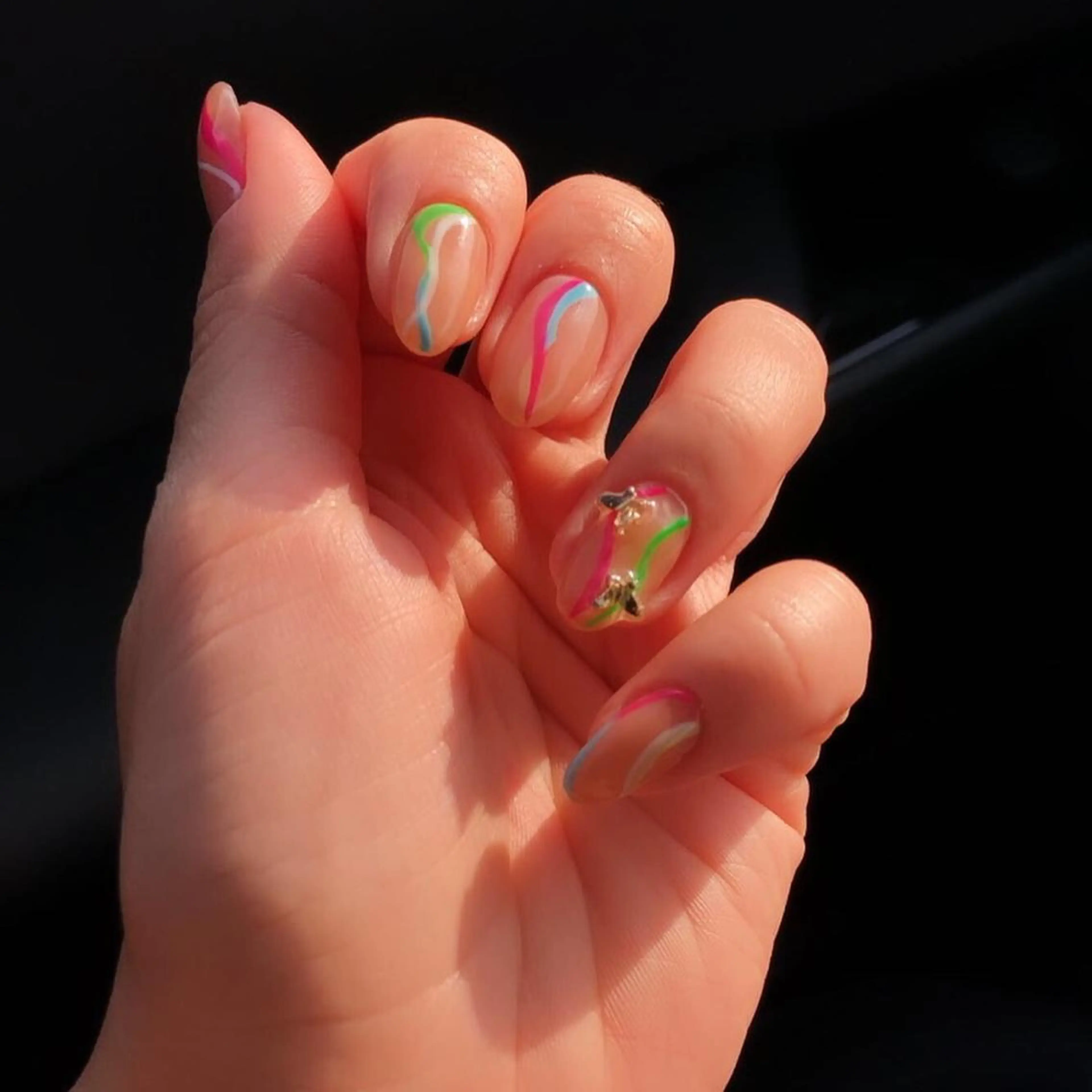 ネイル ハンドネイル 宮本 百合子のネイルデザイン