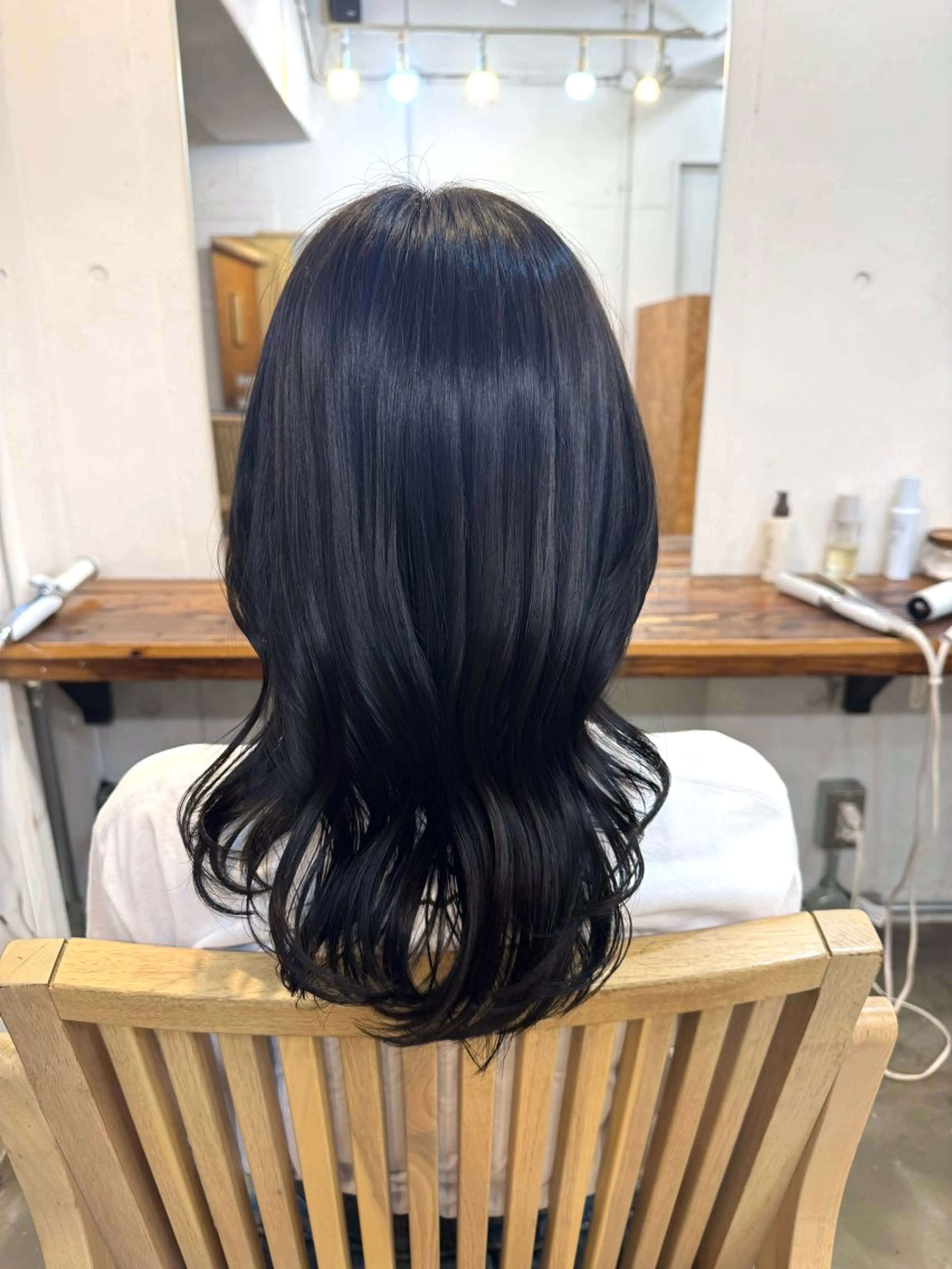 ミディアム カラー 黒髪 ブルーカラー ブルーブラック モデル募集中 🫧こうめ🫧のヘアスタイル
