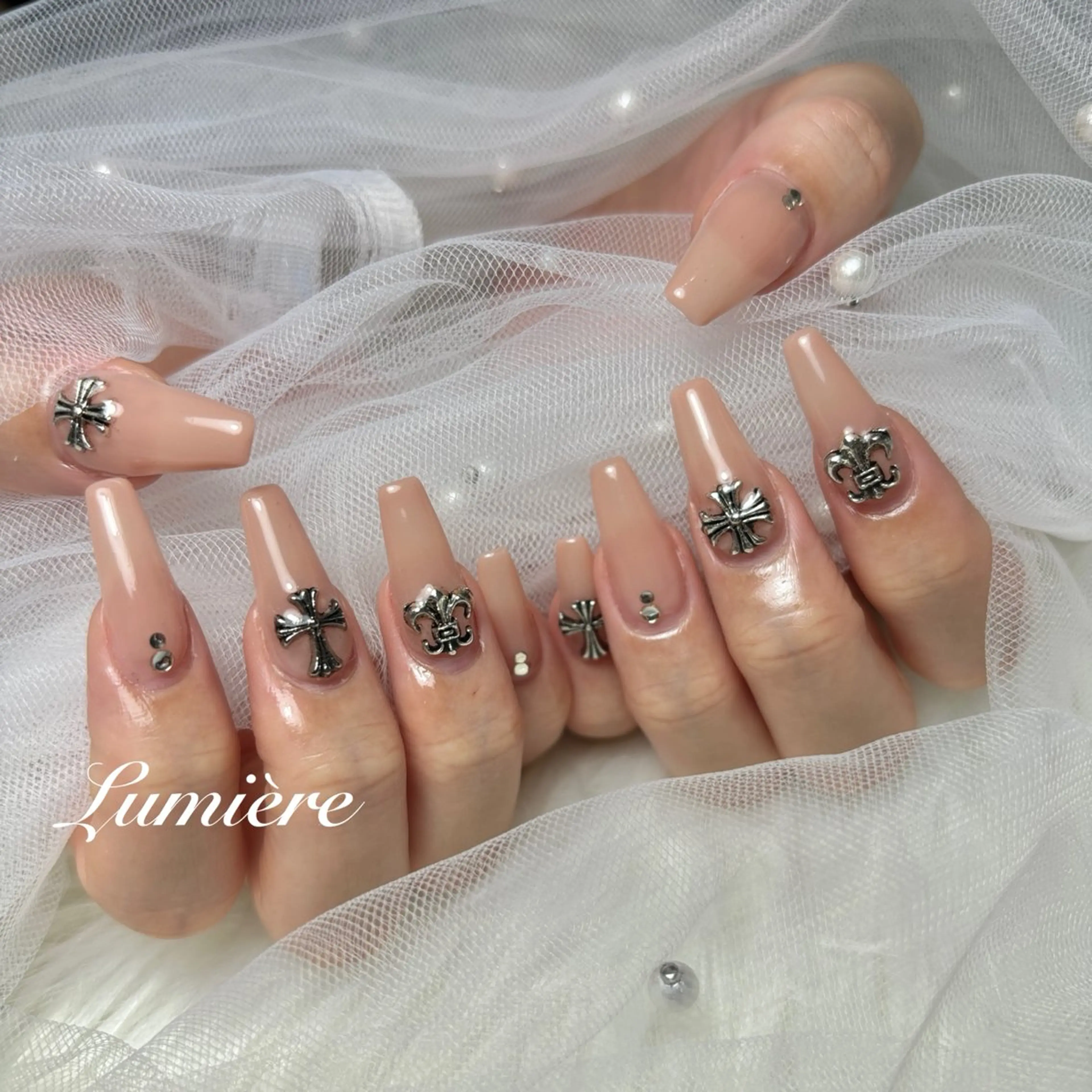 ネイル Lumière｜ ロング｜ワンホンのネイルデザイン