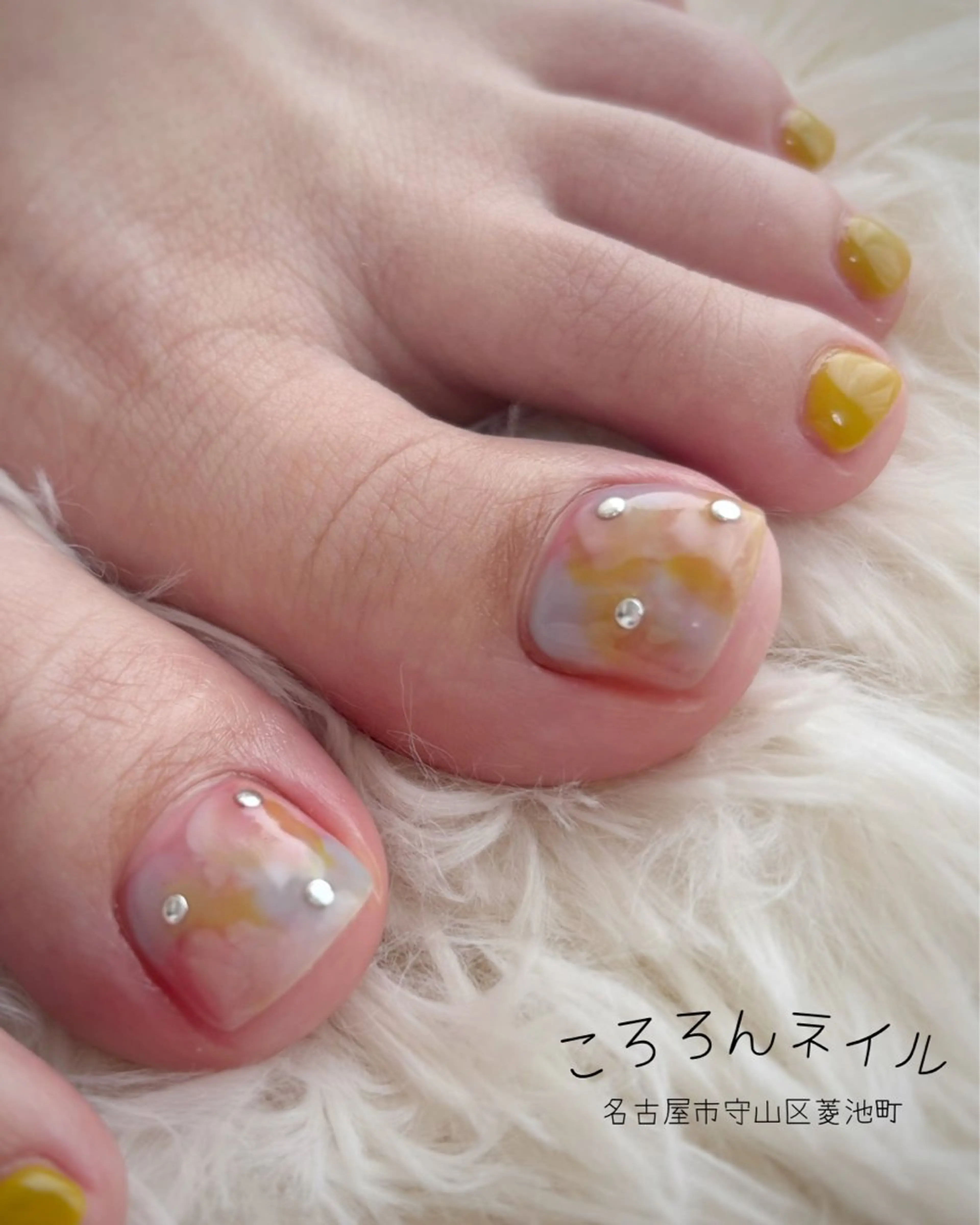 【ご新規様オフ無料】フットネイル🦶2本アート♨️足湯付きの写真