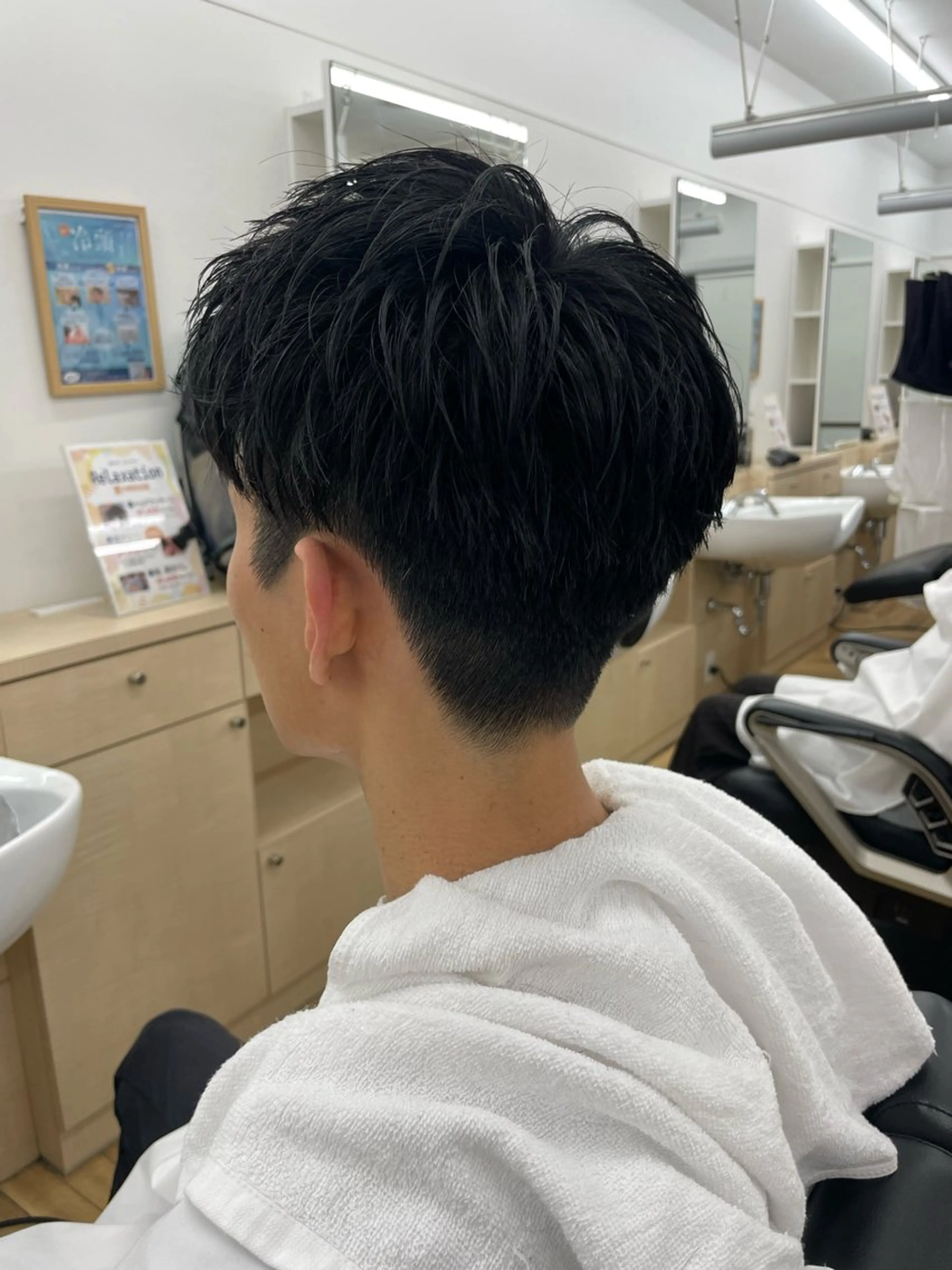 ショート 西沢 良彌のヘアスタイル
