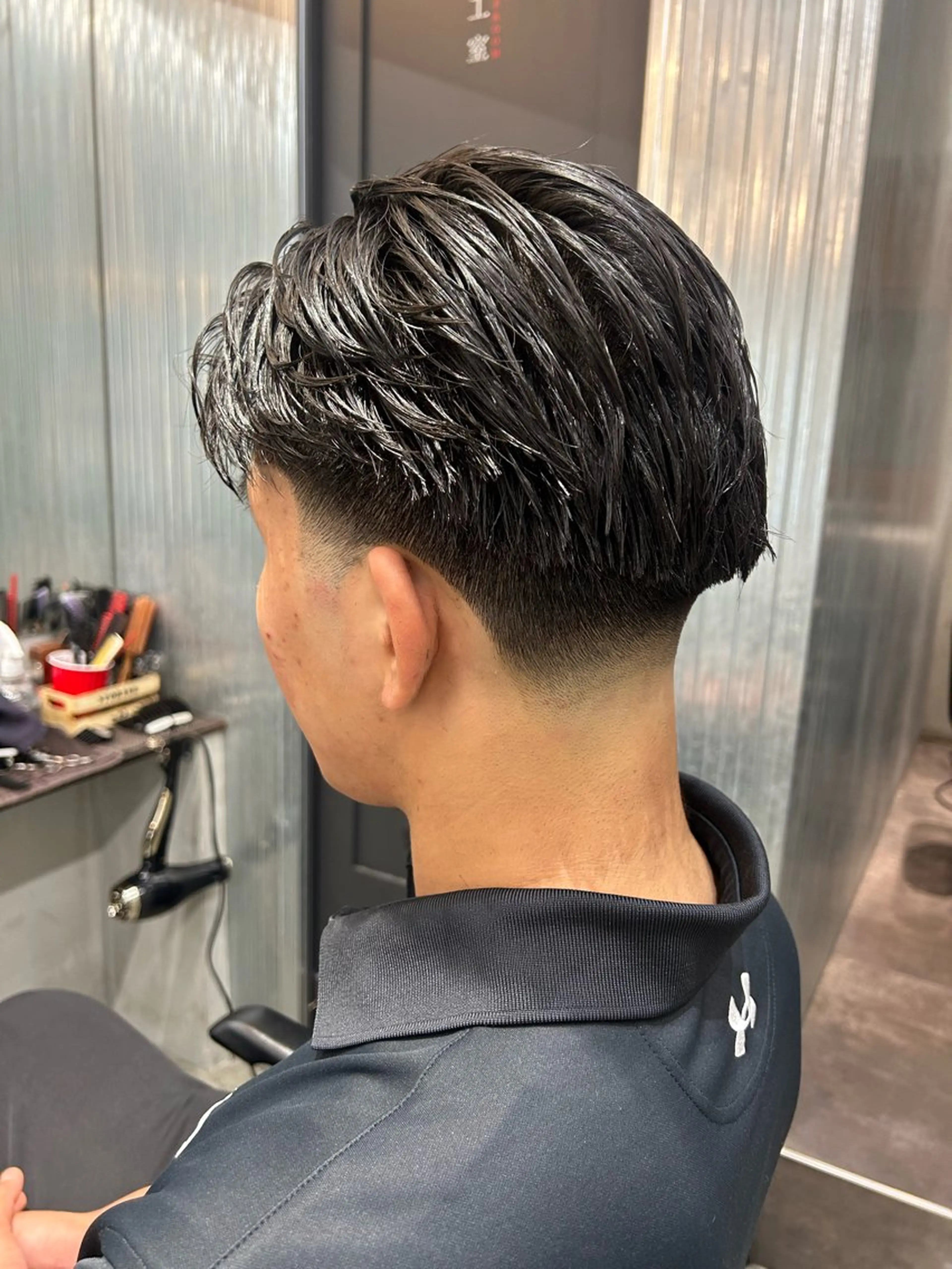 ミディアム メンズ フェードカット カット 【明大前フェード/ メンズパーマ/岳】のヘアスタイル