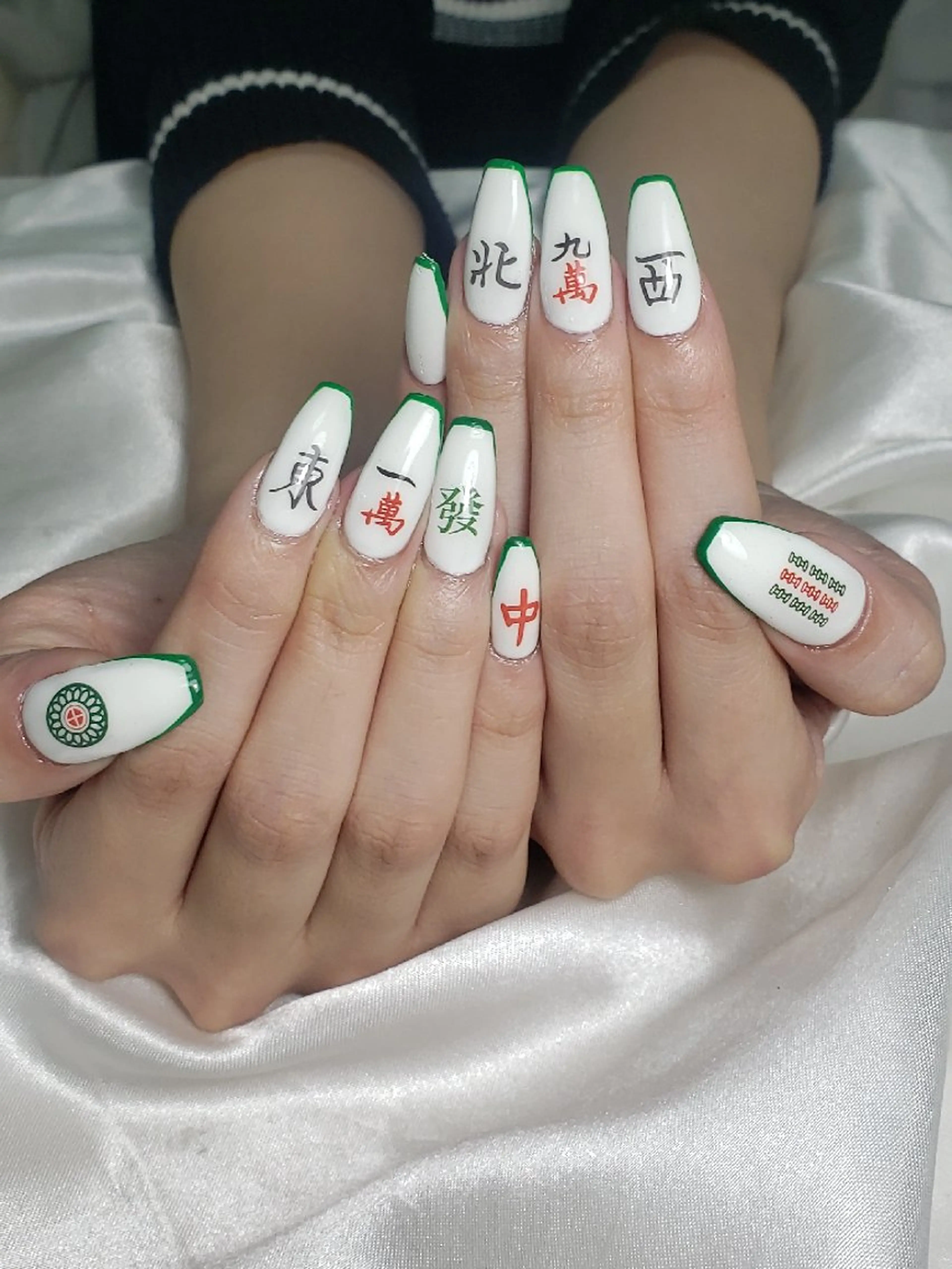 ネイル ビジュード ネイルのネイルデザイン