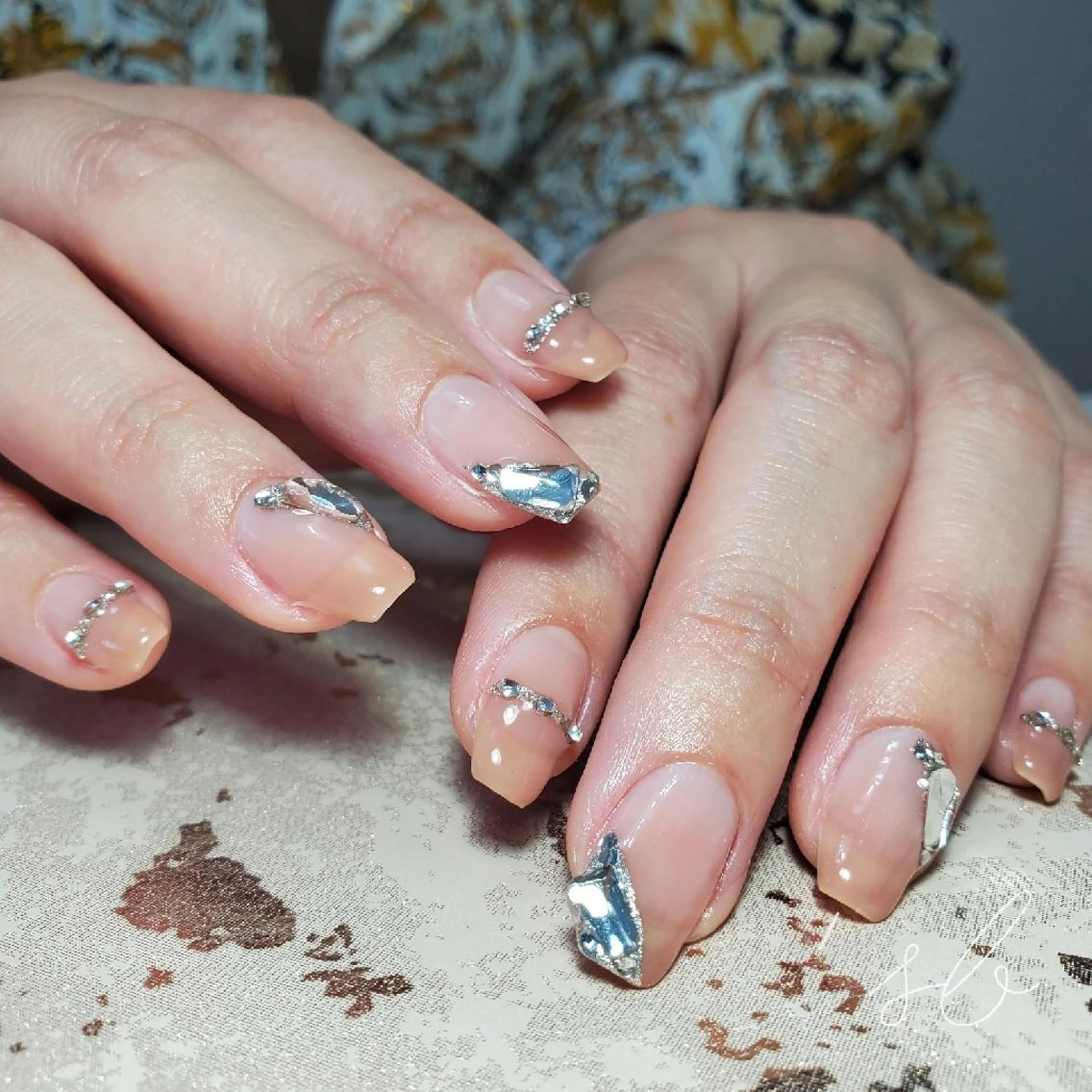 ネイル ハンドネイル nailroom‪ sb‪‪𓈒𓂂𓏸のネイルデザイン