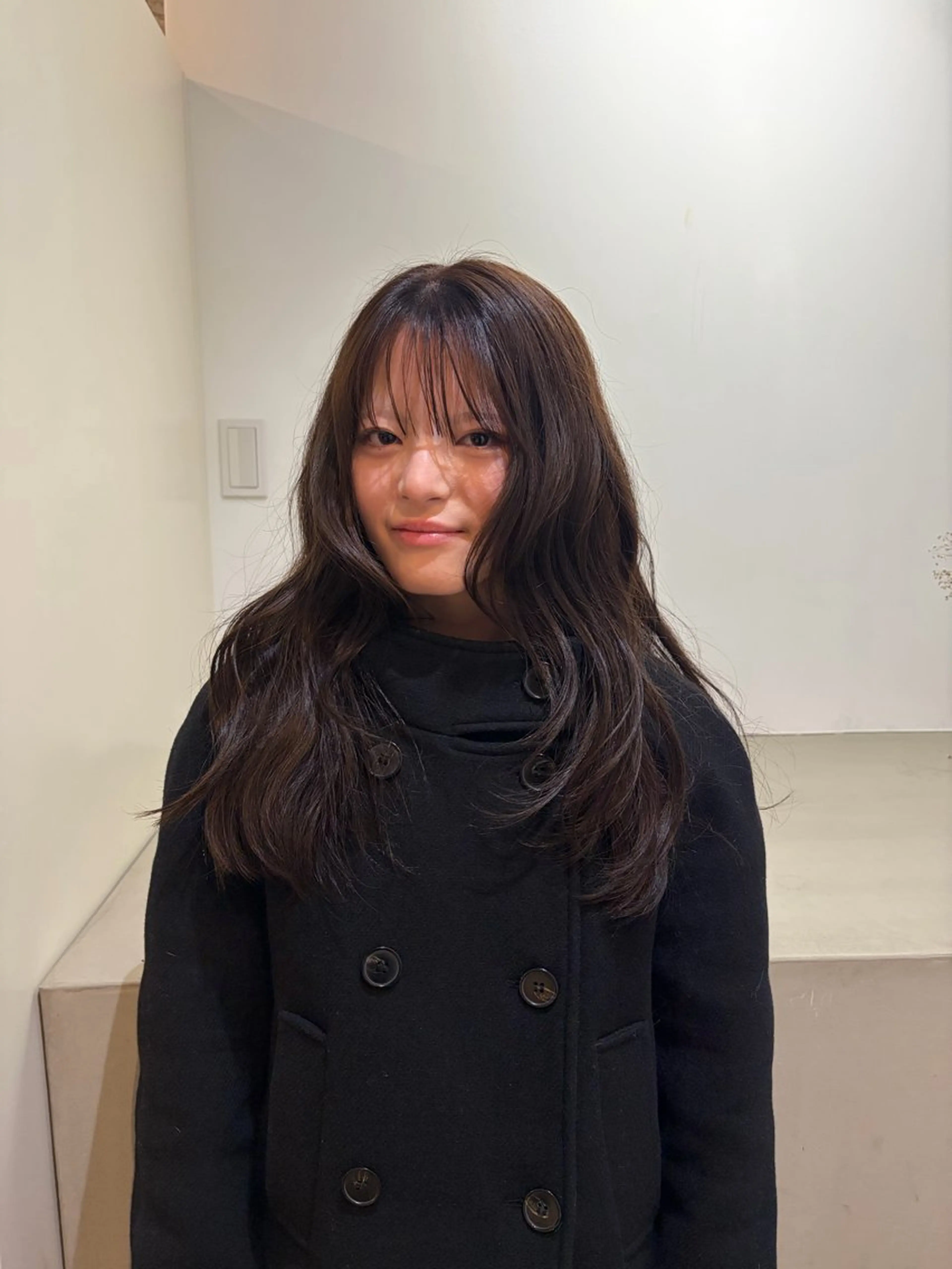 セミロング カット 🧣misaki 🧣のヘアスタイル