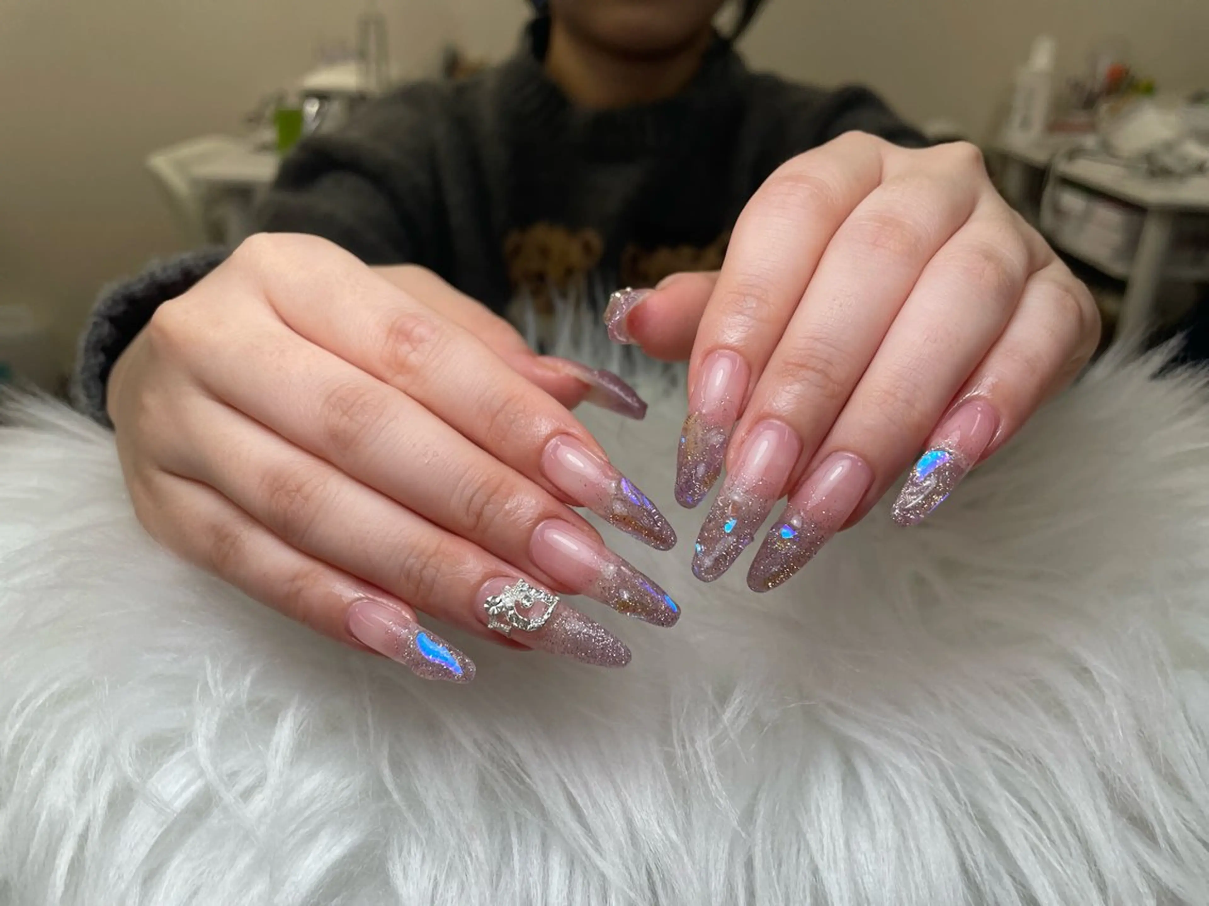 ネイル フレンチネイル ジェルネイル ガーリー 韓国ネイル ロングネイル ハンドネイル ミ ミのネイルデザイン