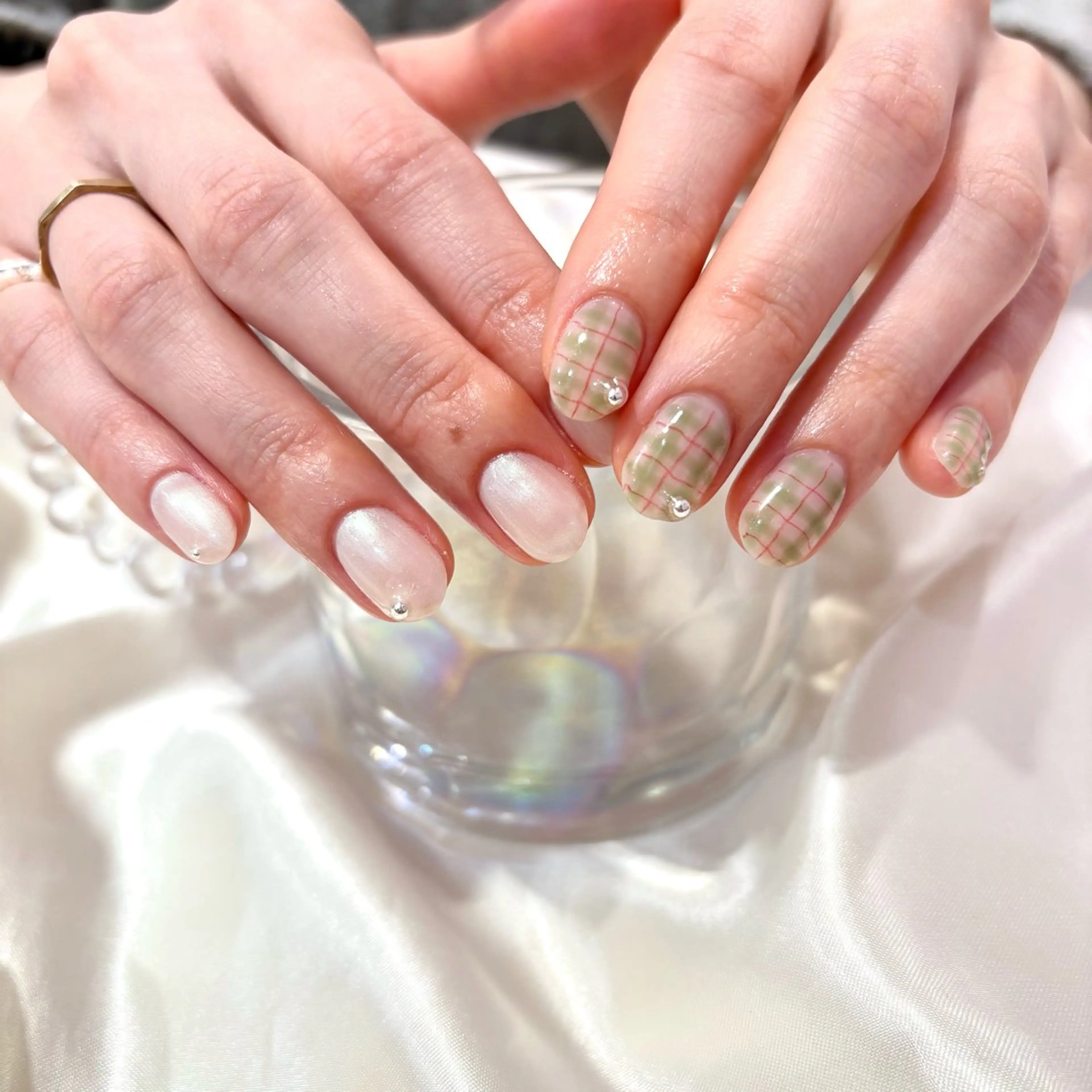 ネイル クリスマス ハンドネイル 江原 楓果のネイルデザイン