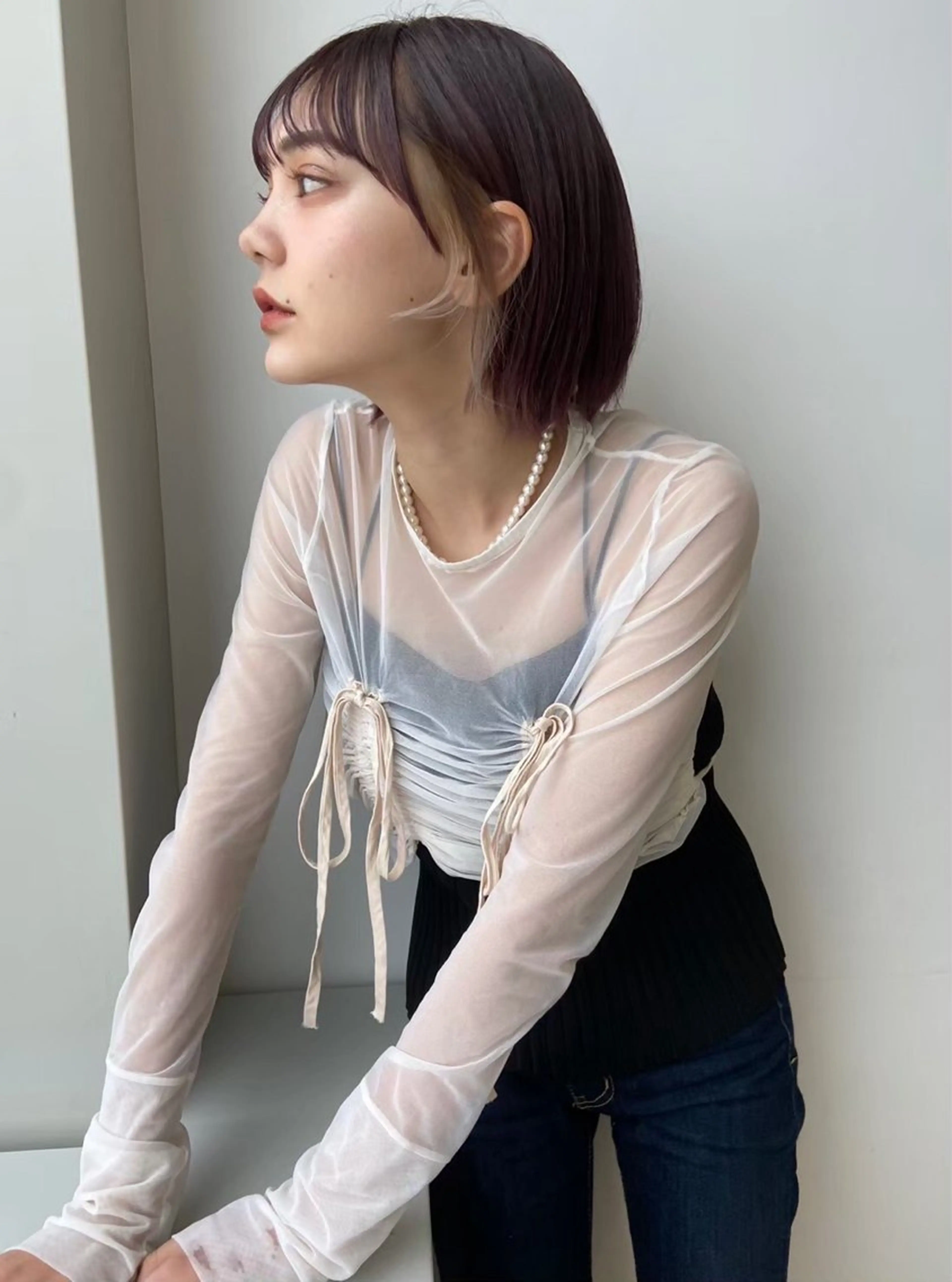 ミディアム カット REBECCA byCURACIONのヘアスタイル