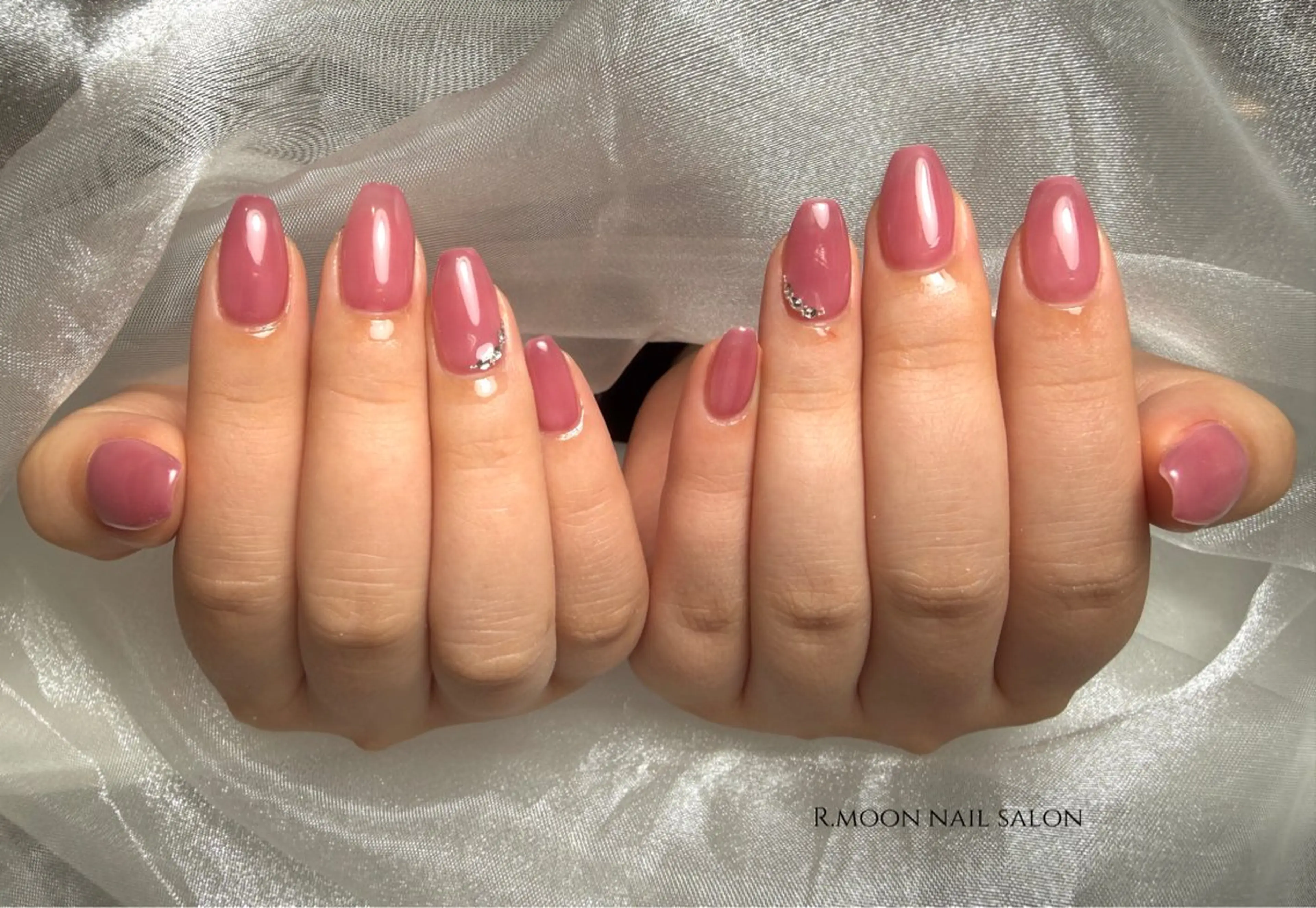 ネイル R.moon nail salonのネイルデザイン