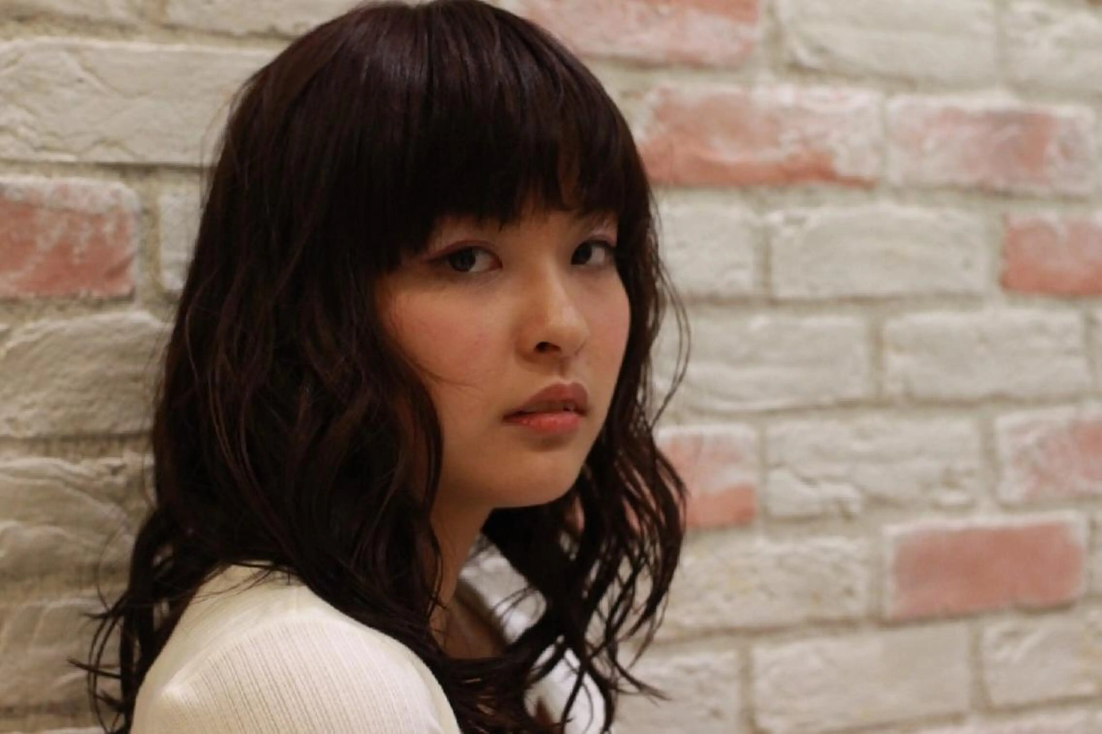 ミディアム 岡屋 瞬のヘアスタイル