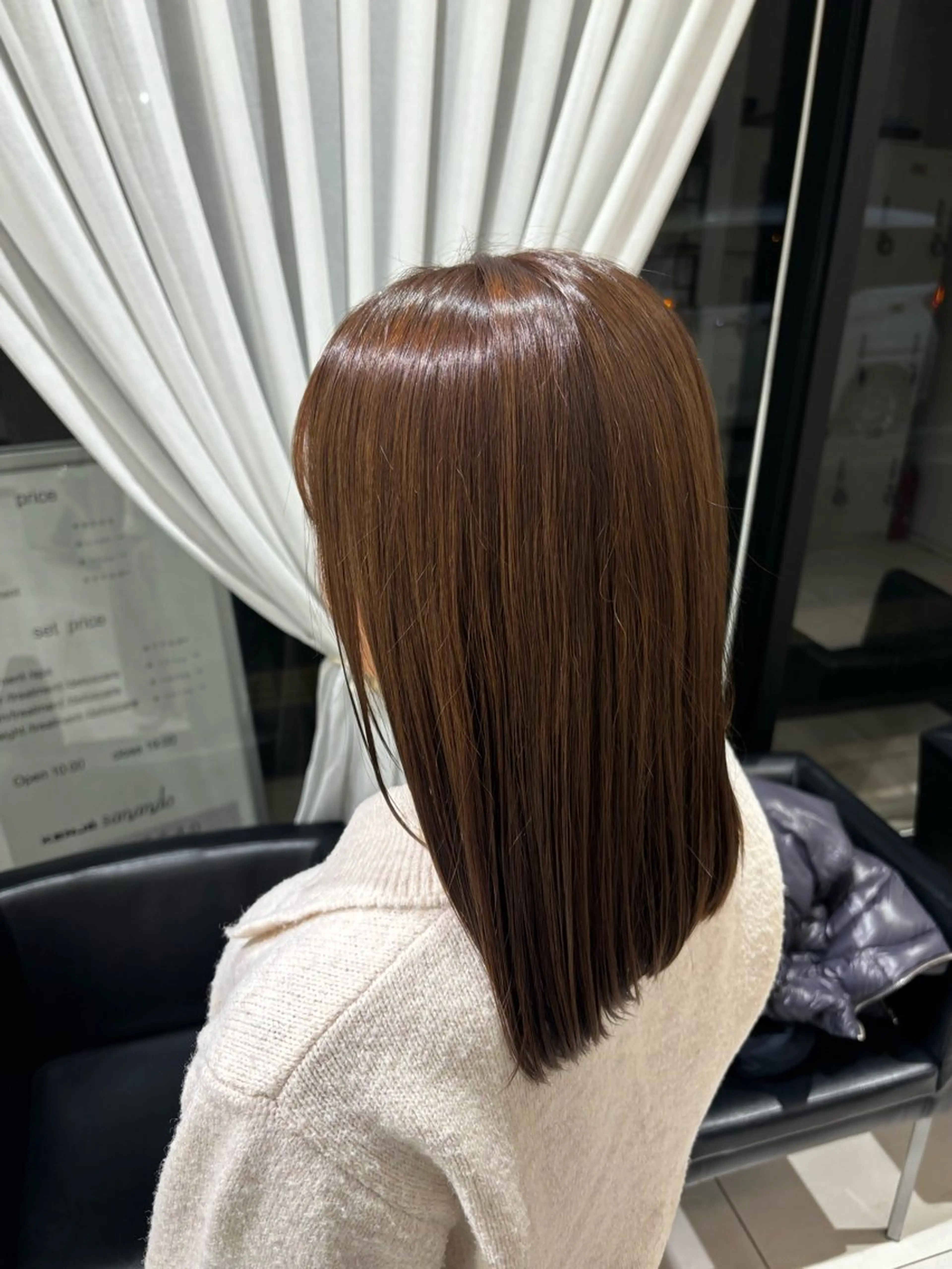 カラー ベージュカラー ブラウンカラー SLASHスラッシュ 辻村  彩華のヘアスタイル