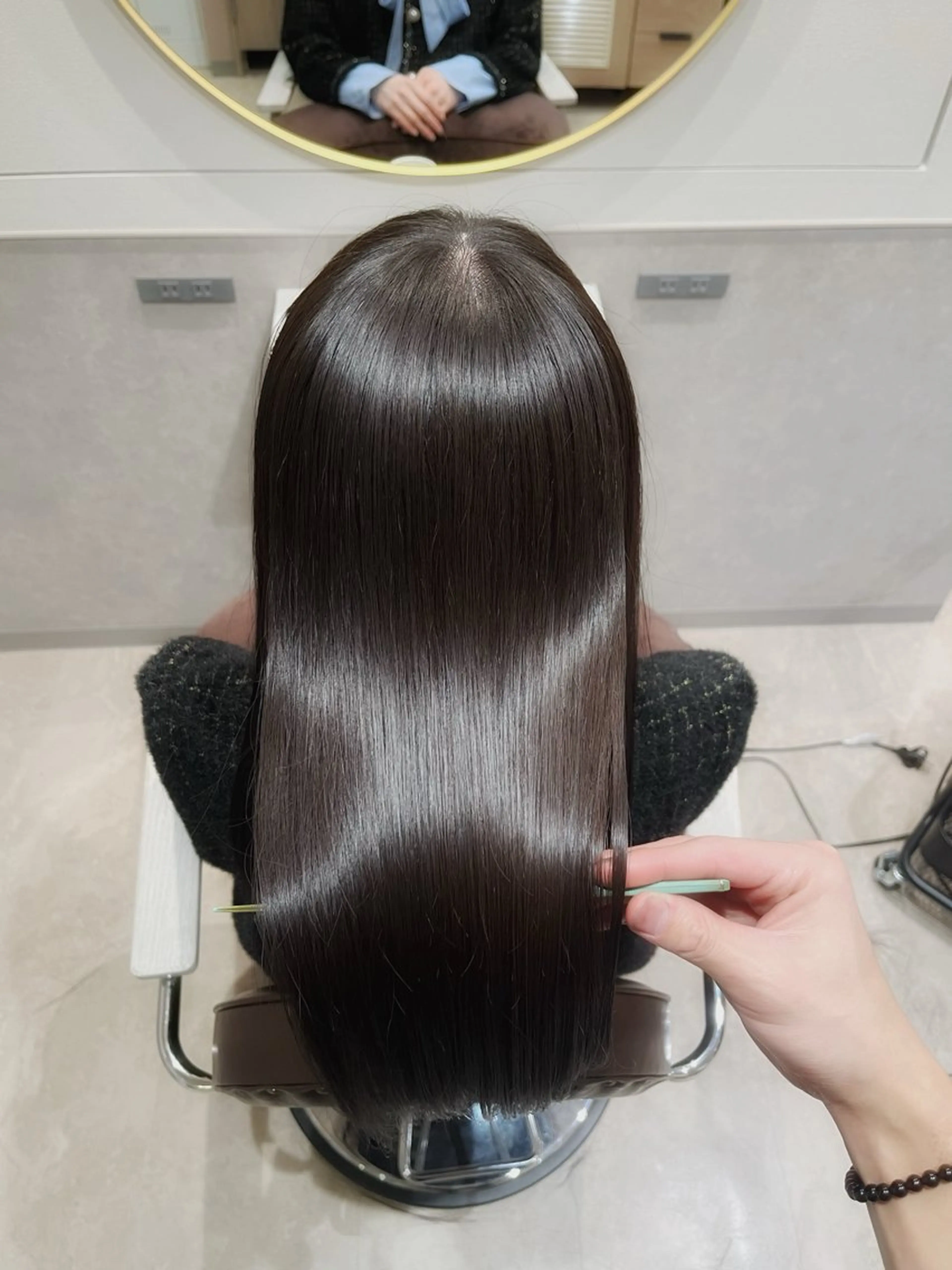 ミディアム カット ヘアカラー トリートメント 銀座⭐️髪質改善⭐️ 平中 留生のヘアスタイル