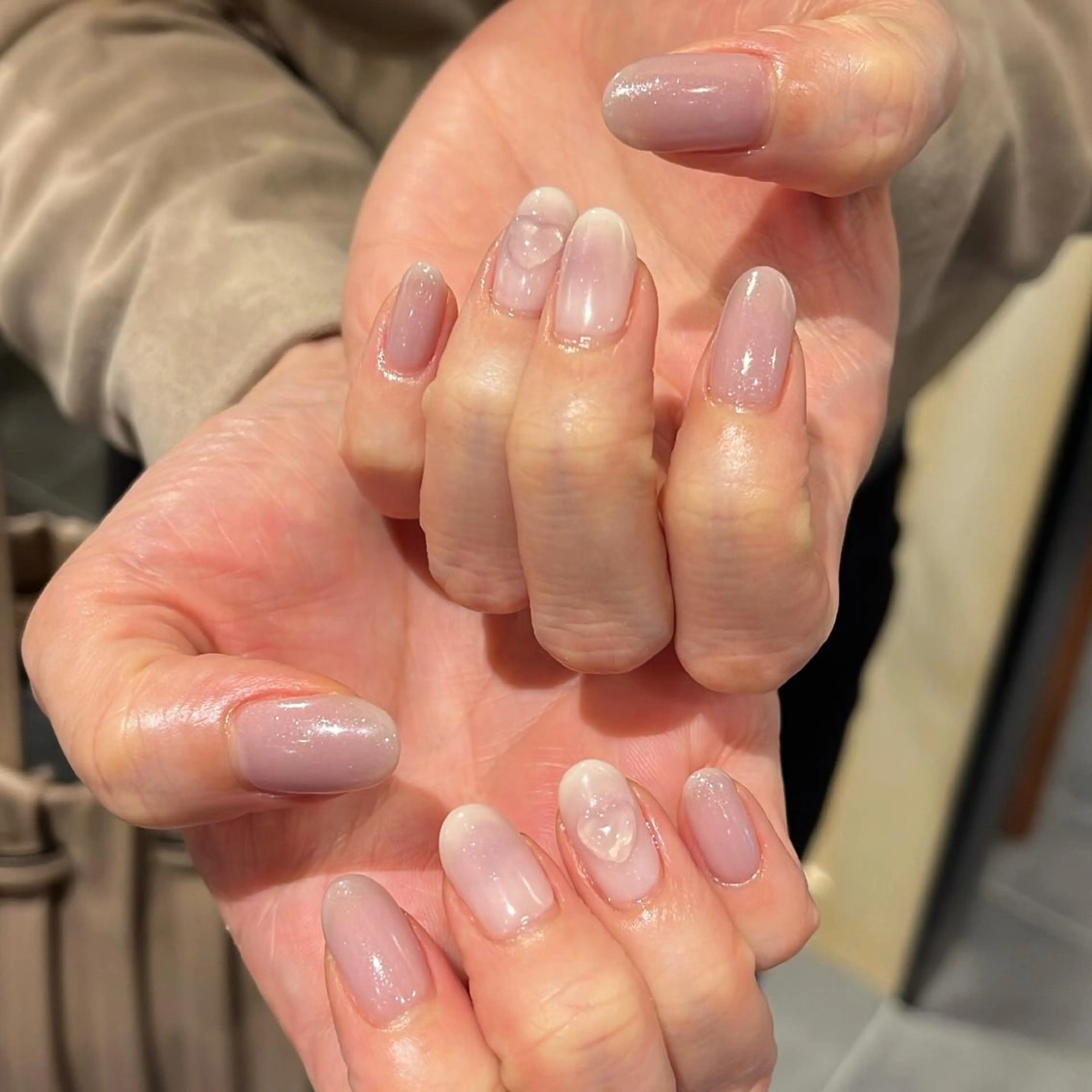 ネイル 鈴木 里奈のネイルデザイン