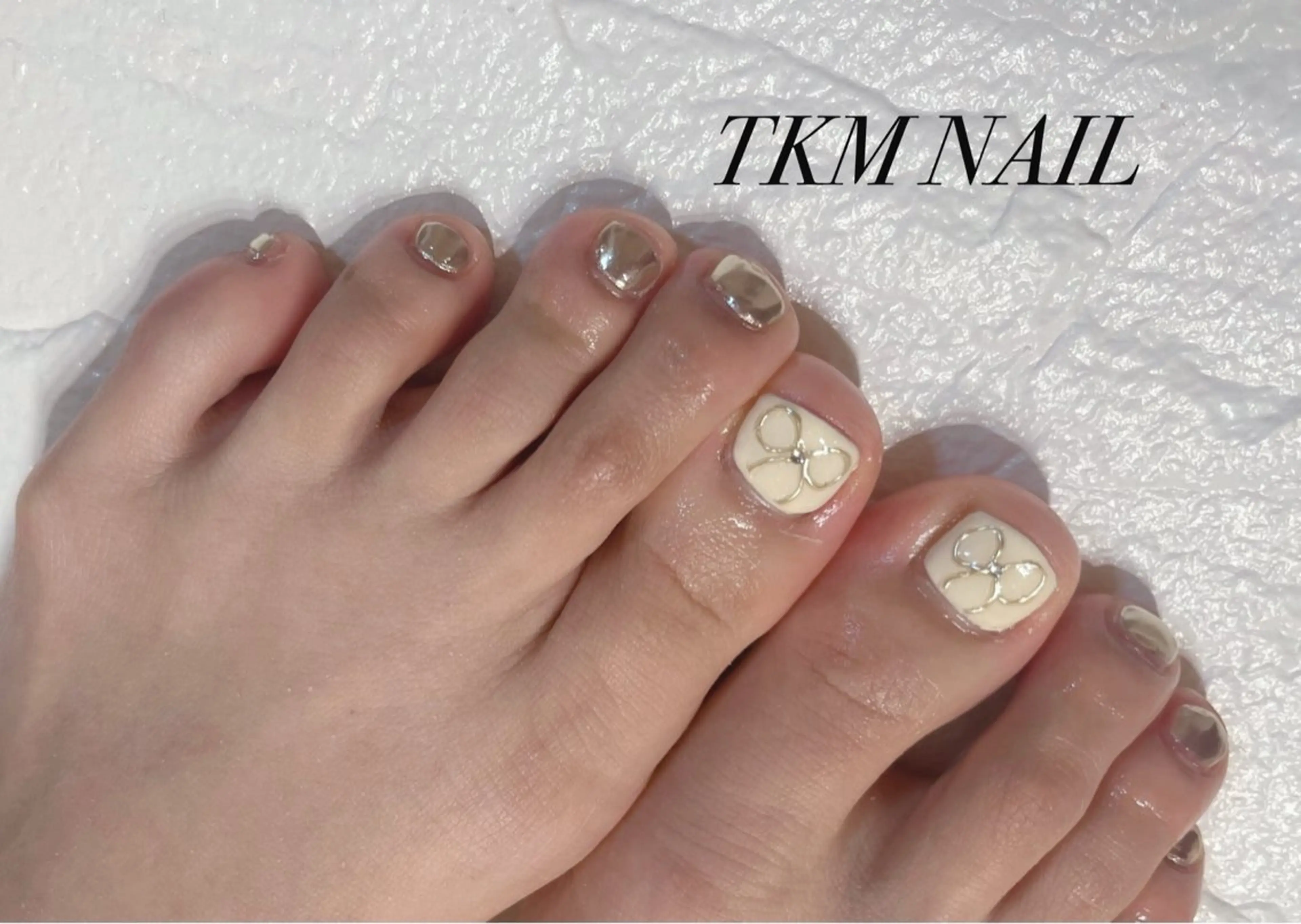 ネイル フットネイル シンプルネイル ______ TKM  NAILのネイルデザイン