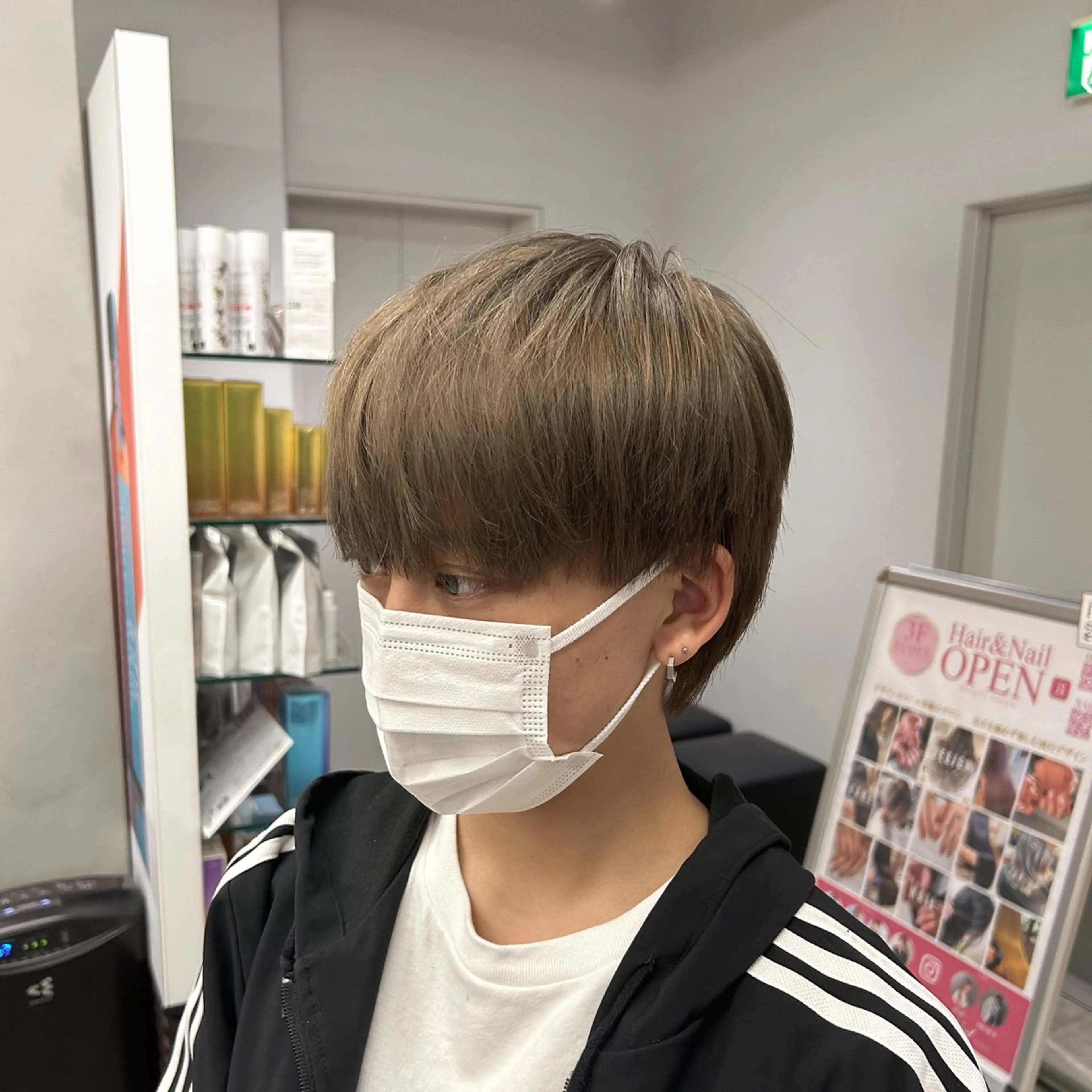 ショート カラー メンズ メンズ韓国風 韓国マッシュ マッシュ ベージュカラー オリーブベージュ 韓国ヘア×レイヤー カット/上田丈也のヘアスタイル