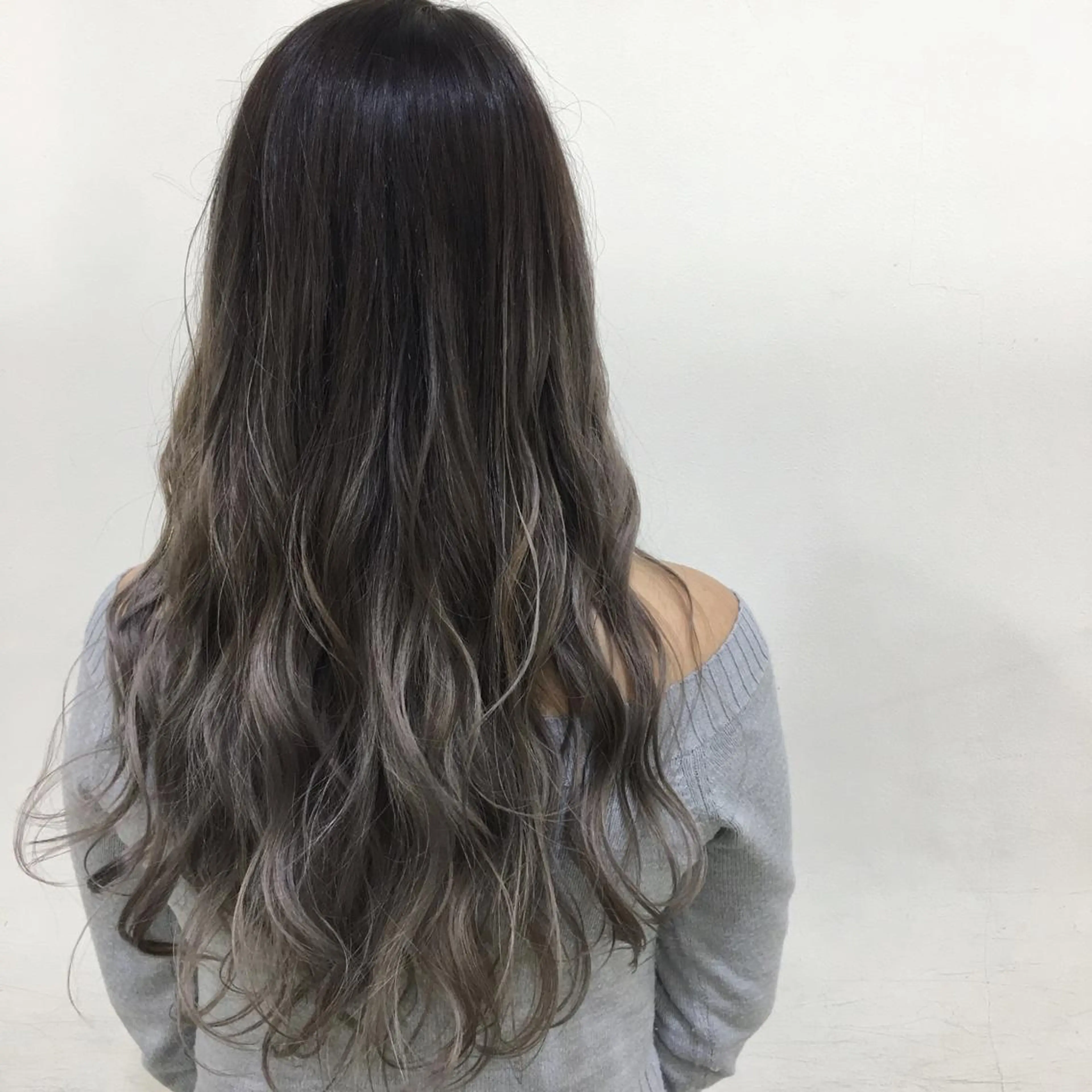 ロング カラー 迷った時見てください 林 祥平のヘアスタイル