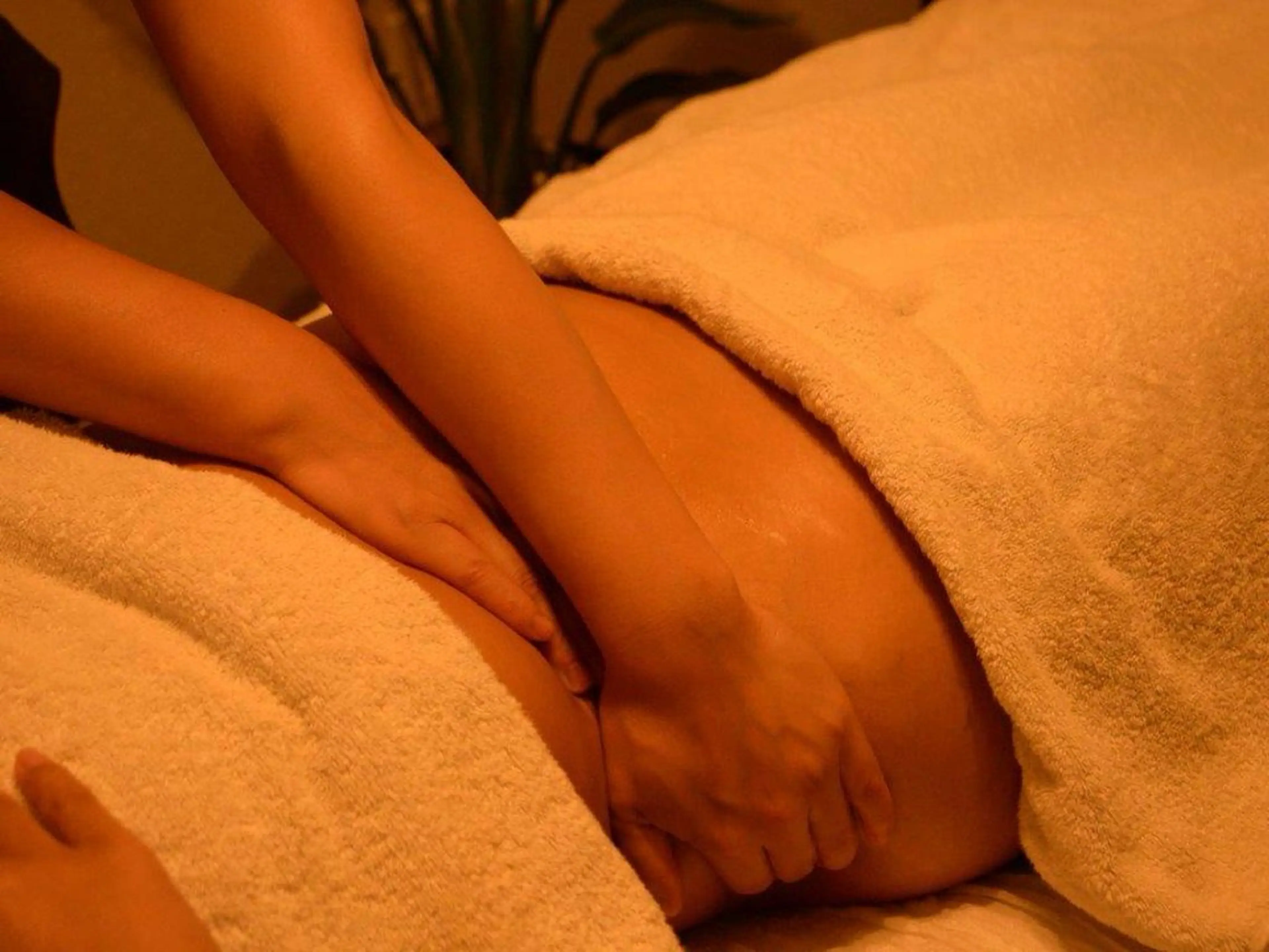 温活ダイエットコース(よもぎ蒸し＋リンパマッサージ＋マシーン)¥18000→お試し¥9800の写真