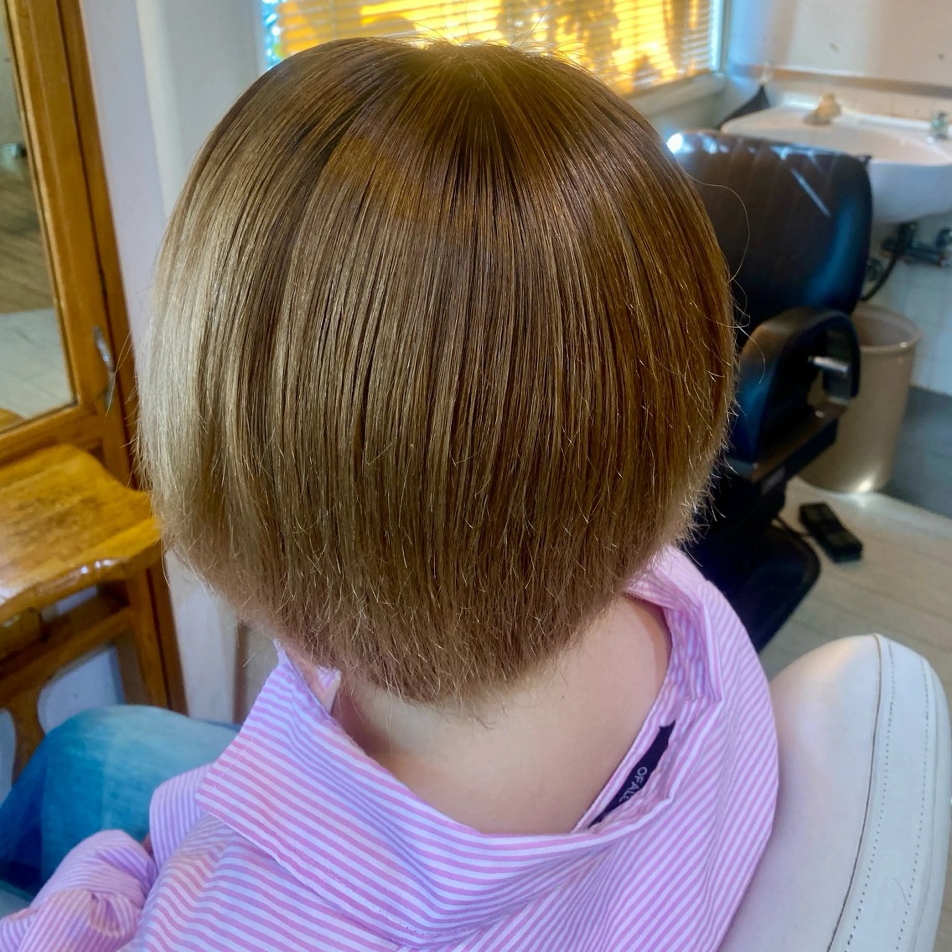 ショート カラー CRADLE Takeuchiのヘアスタイル