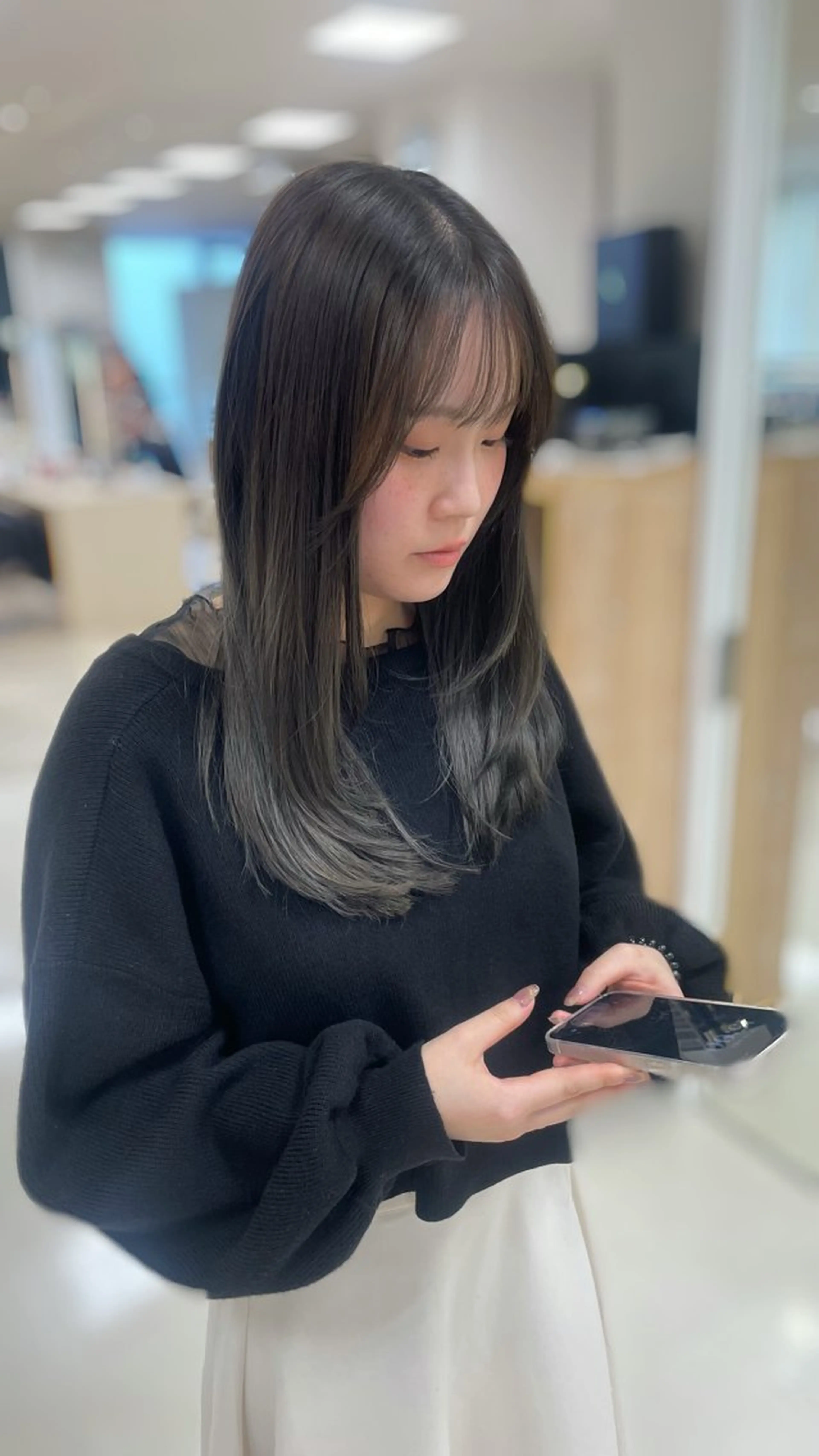 セミロング ヘアカラー トリートメント ツヤ感／似合わせ カラー🌿yuiのヘアスタイル