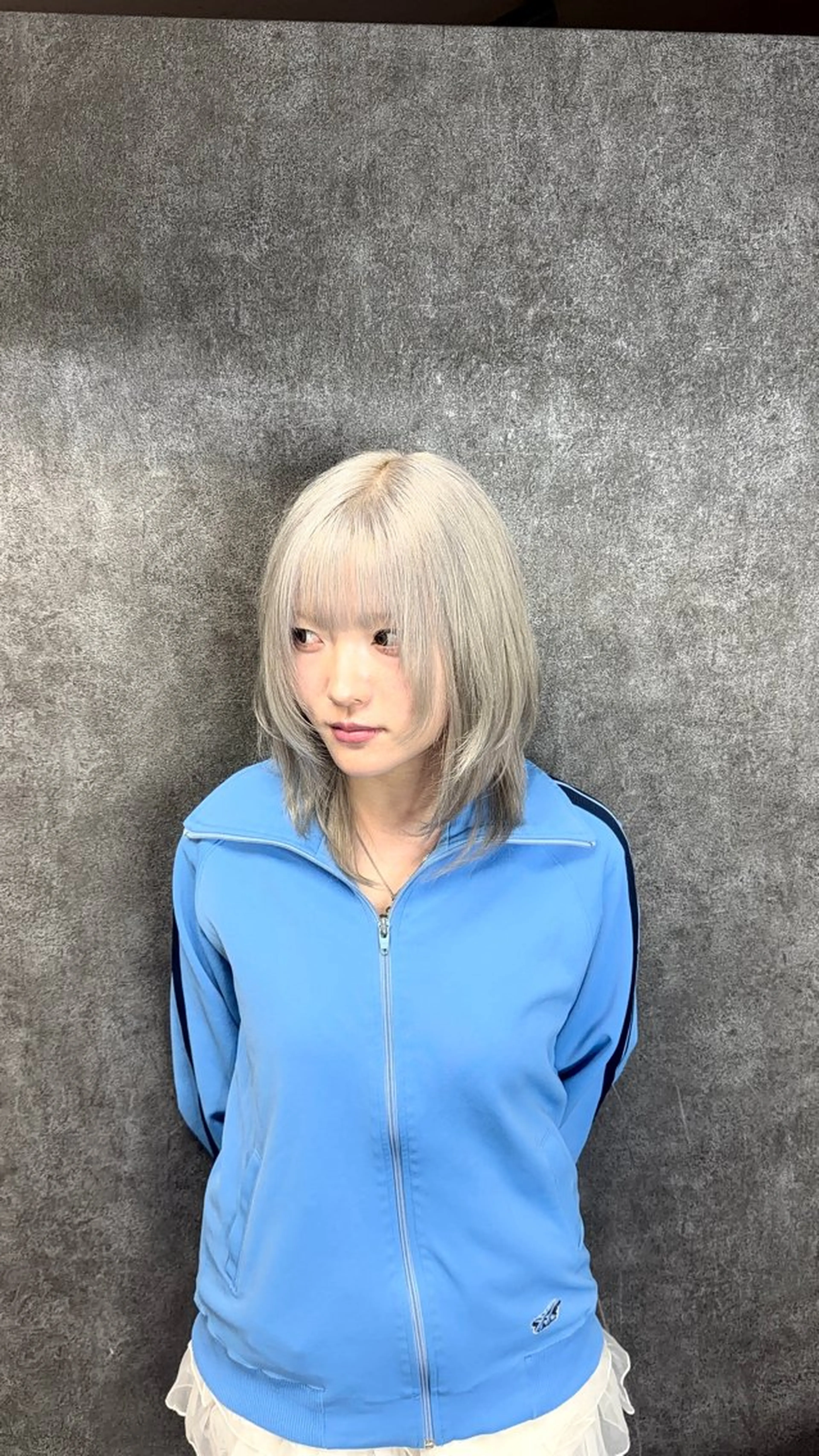 ミディアム ナリキ/ダブルカラー /ダブルカラーモデルのヘアスタイル
