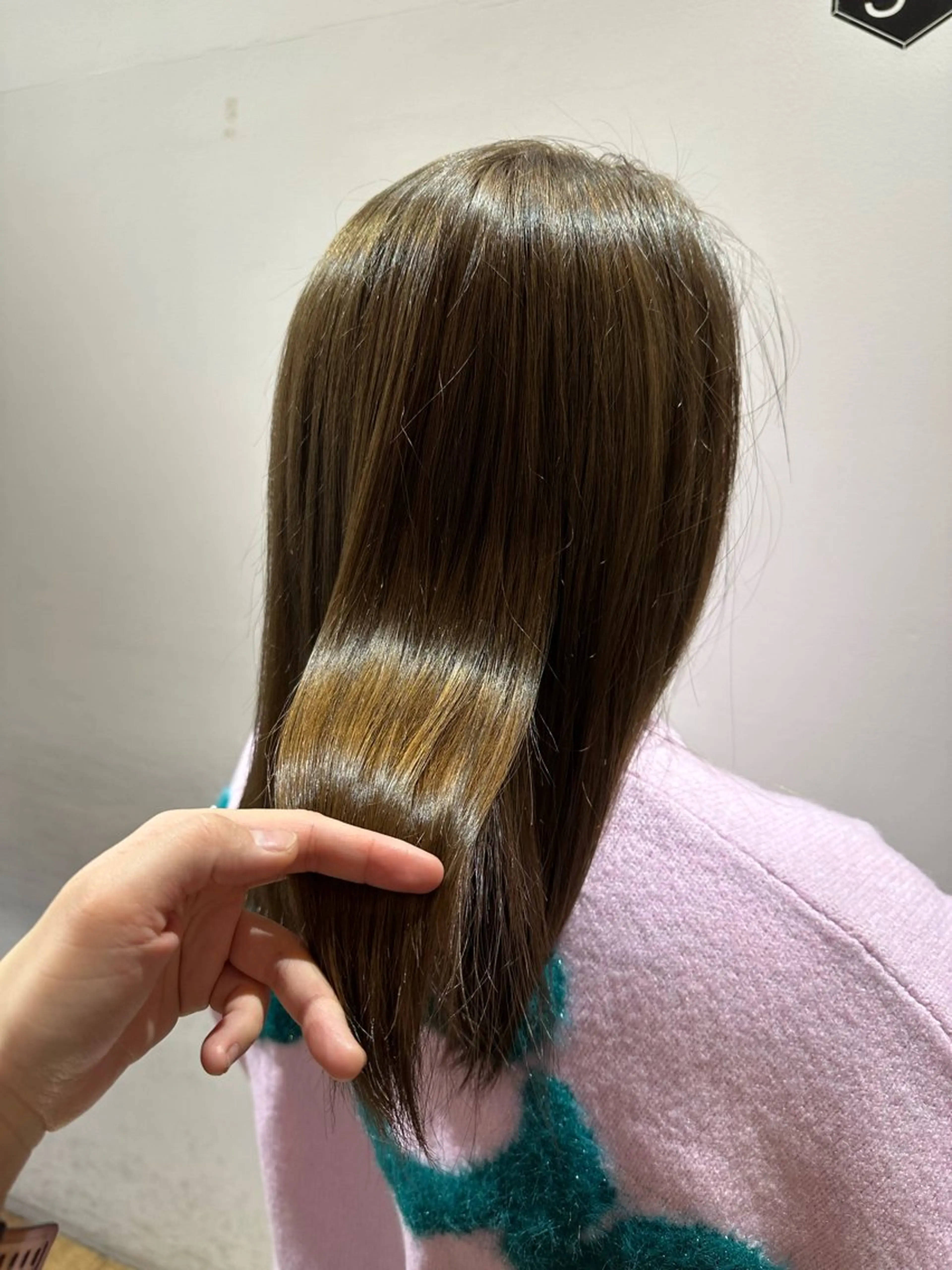 セミロング カラー カット ヘアカラー トリートメント いまじゅく あおいのヘアスタイル