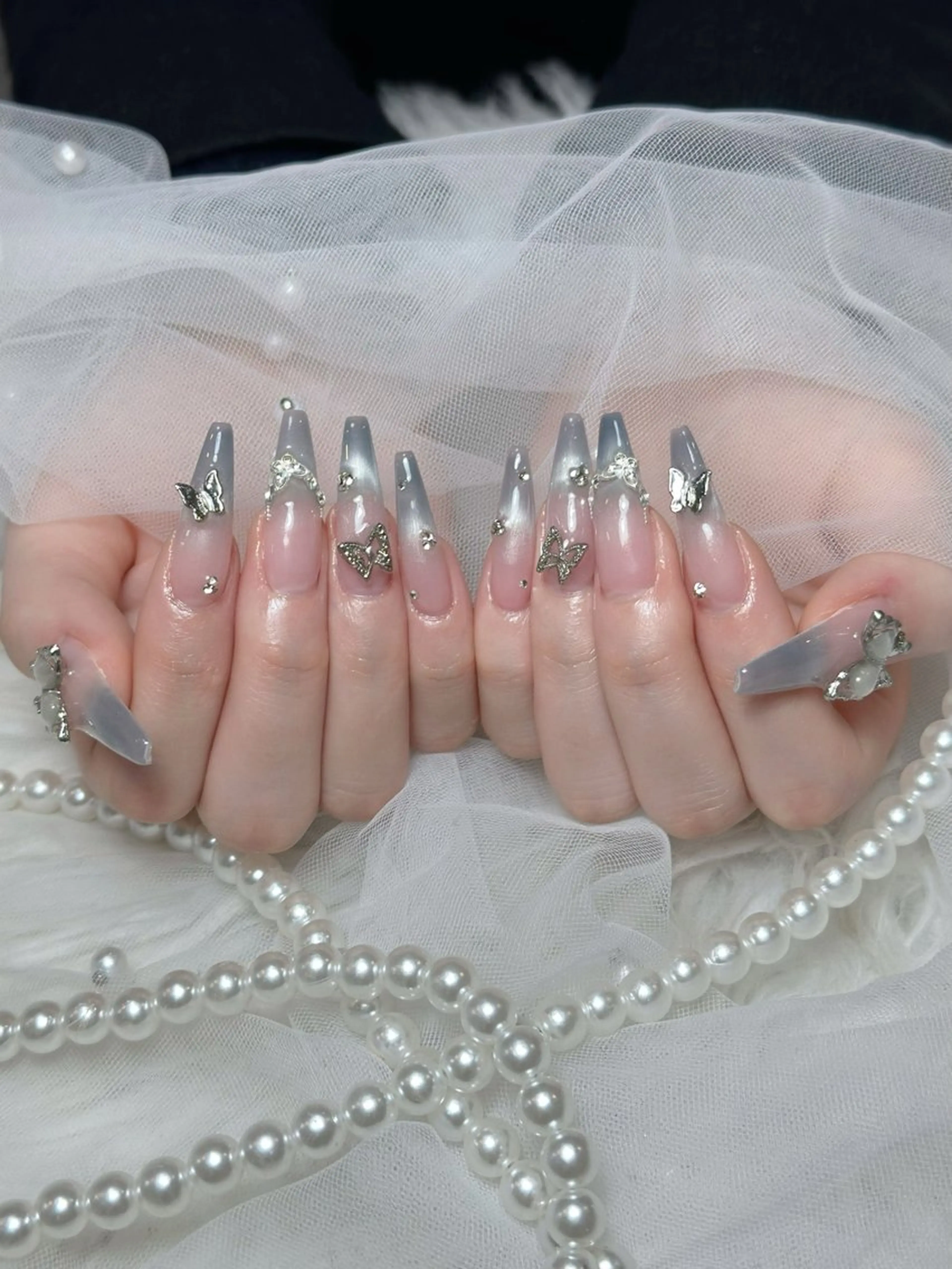 ネイル オーロラネイル ボルドー ブラウン 氷ネイル・うるうるネイル キラキラネイル ハンドネイル Julli ジュリのネイルデザイン