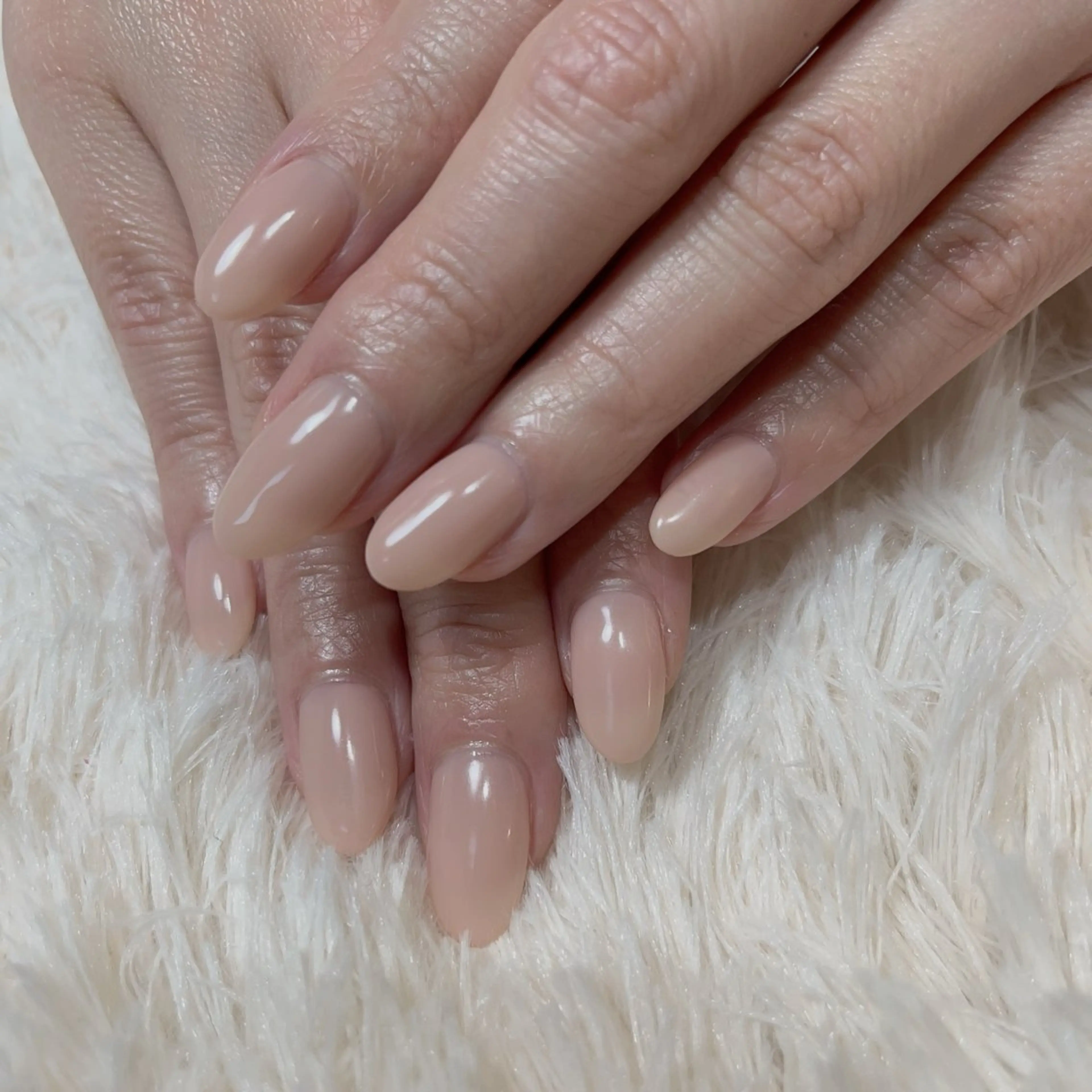 ネイル 奈良 智子のネイルデザイン