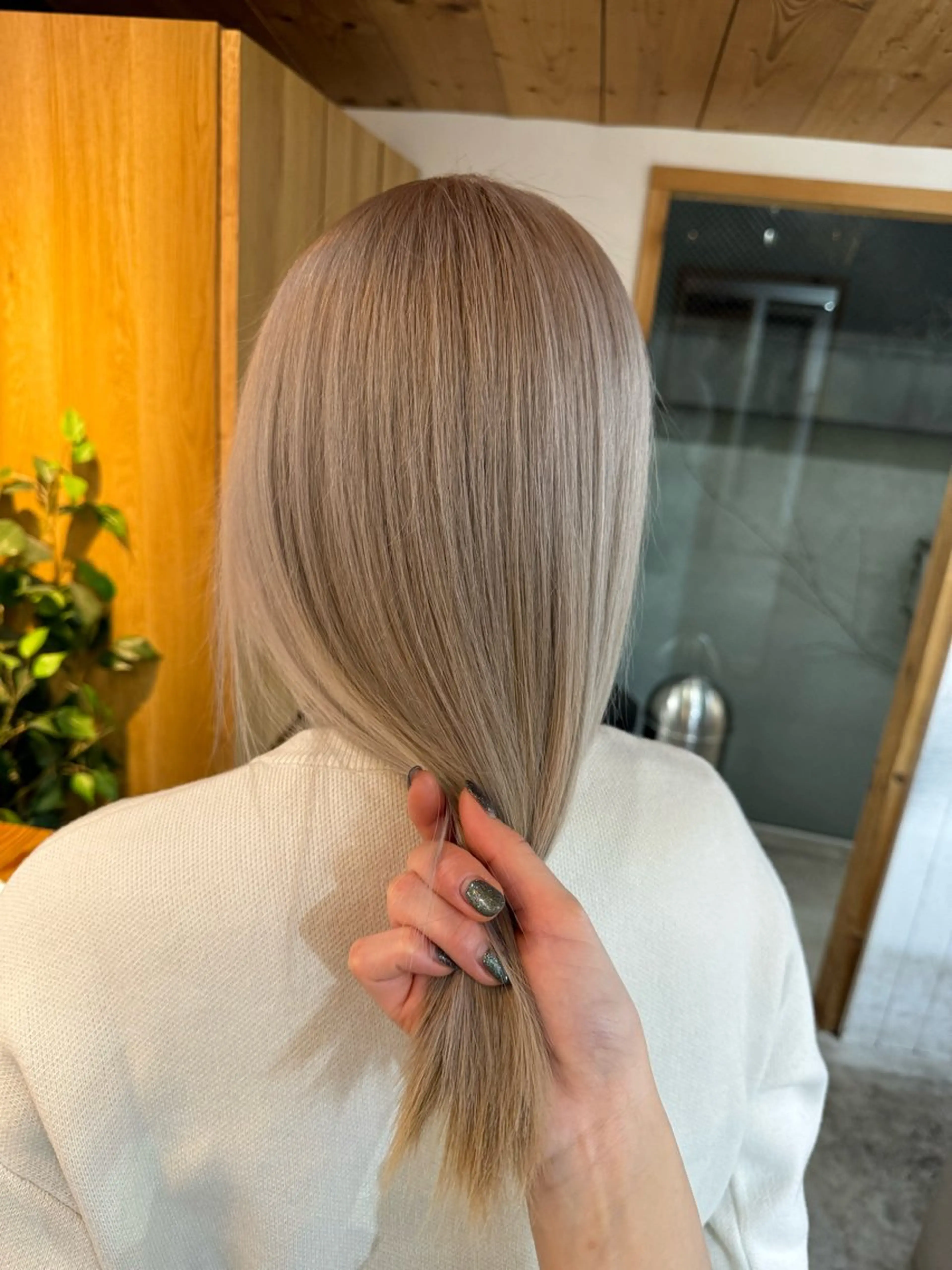 ミディアム カラー カット ヘアカラー トリートメント Rico / bob/グレージュのヘアスタイル