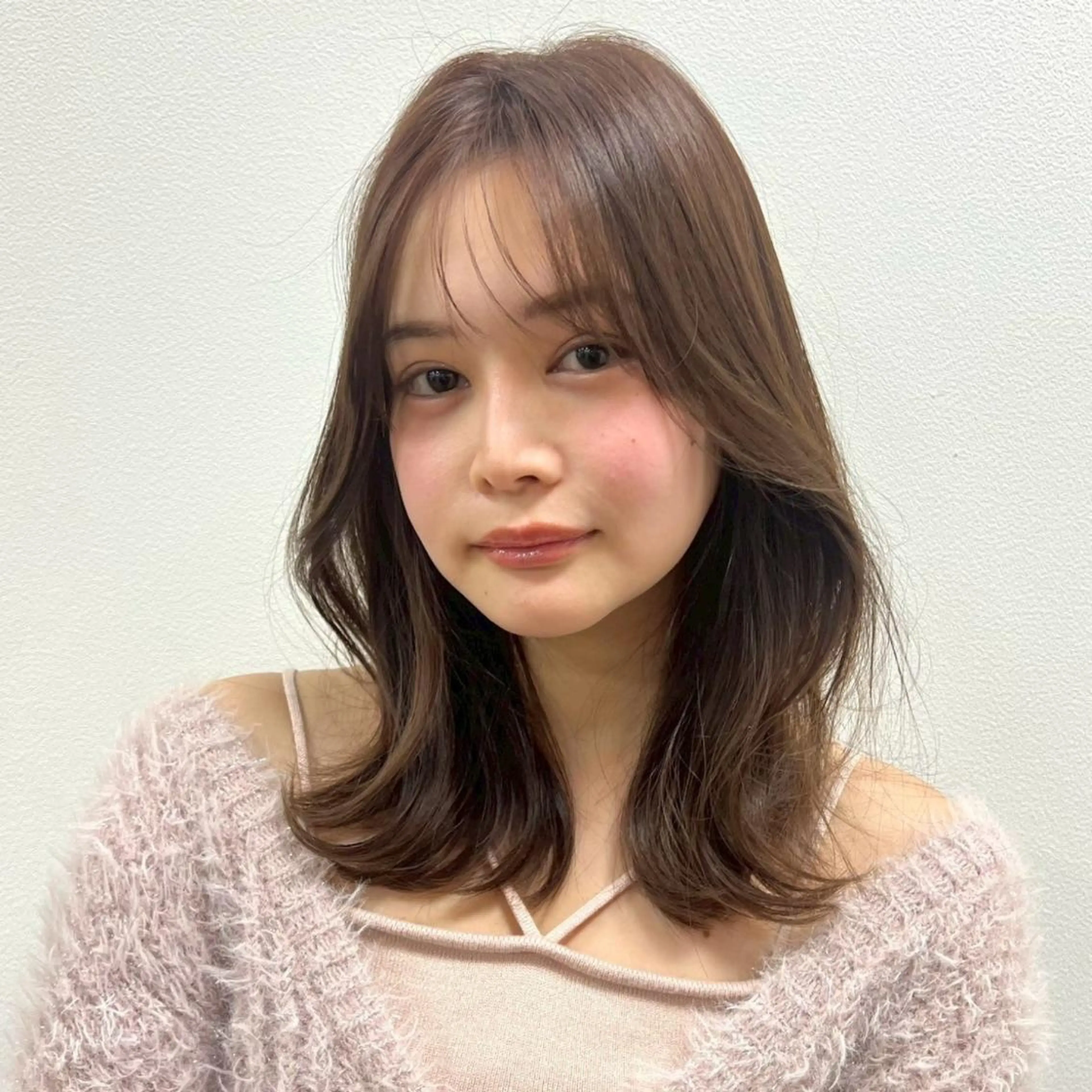カラー ミディアム ベージュカラー 透明感カラー ヘアカラー 顔周り🌸ジエクト 🌸濱吉優希🌸のヘアスタイル
