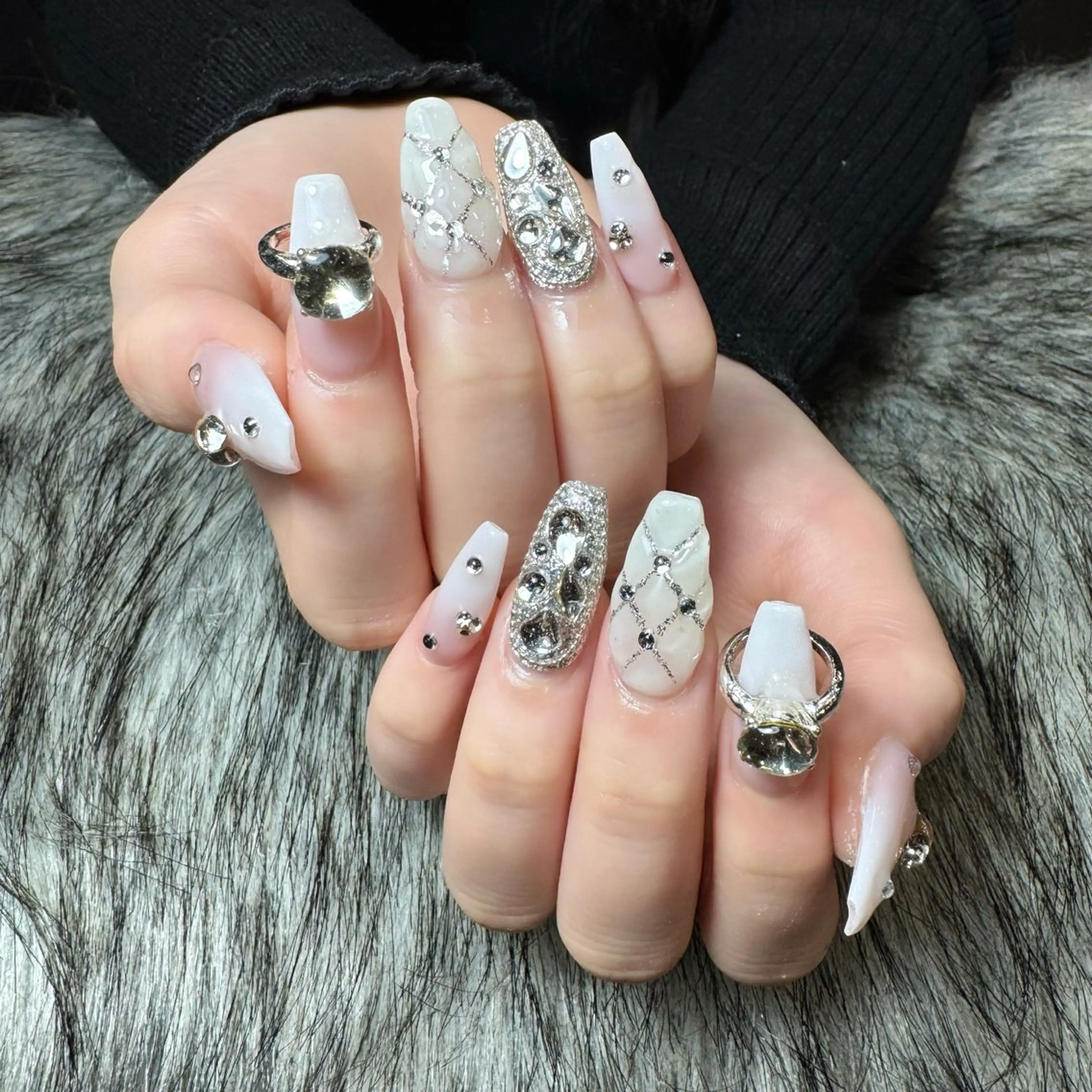 ネイル ハンドネイル Doris Nail Salonのネイルデザイン