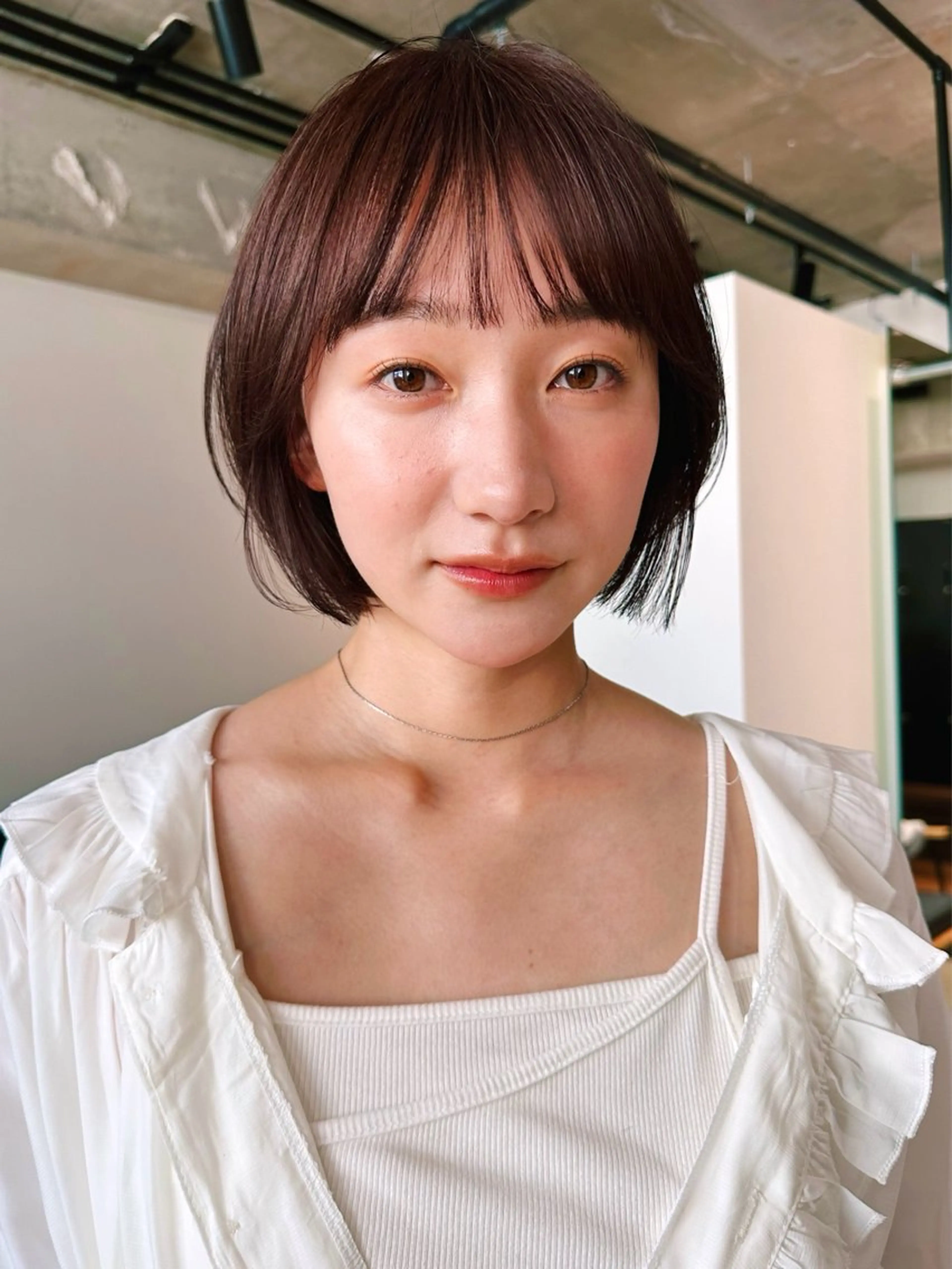 ショート カラー パーマ 🫧小顔×似合わせ× 透明感カラー🫧のヘアスタイル