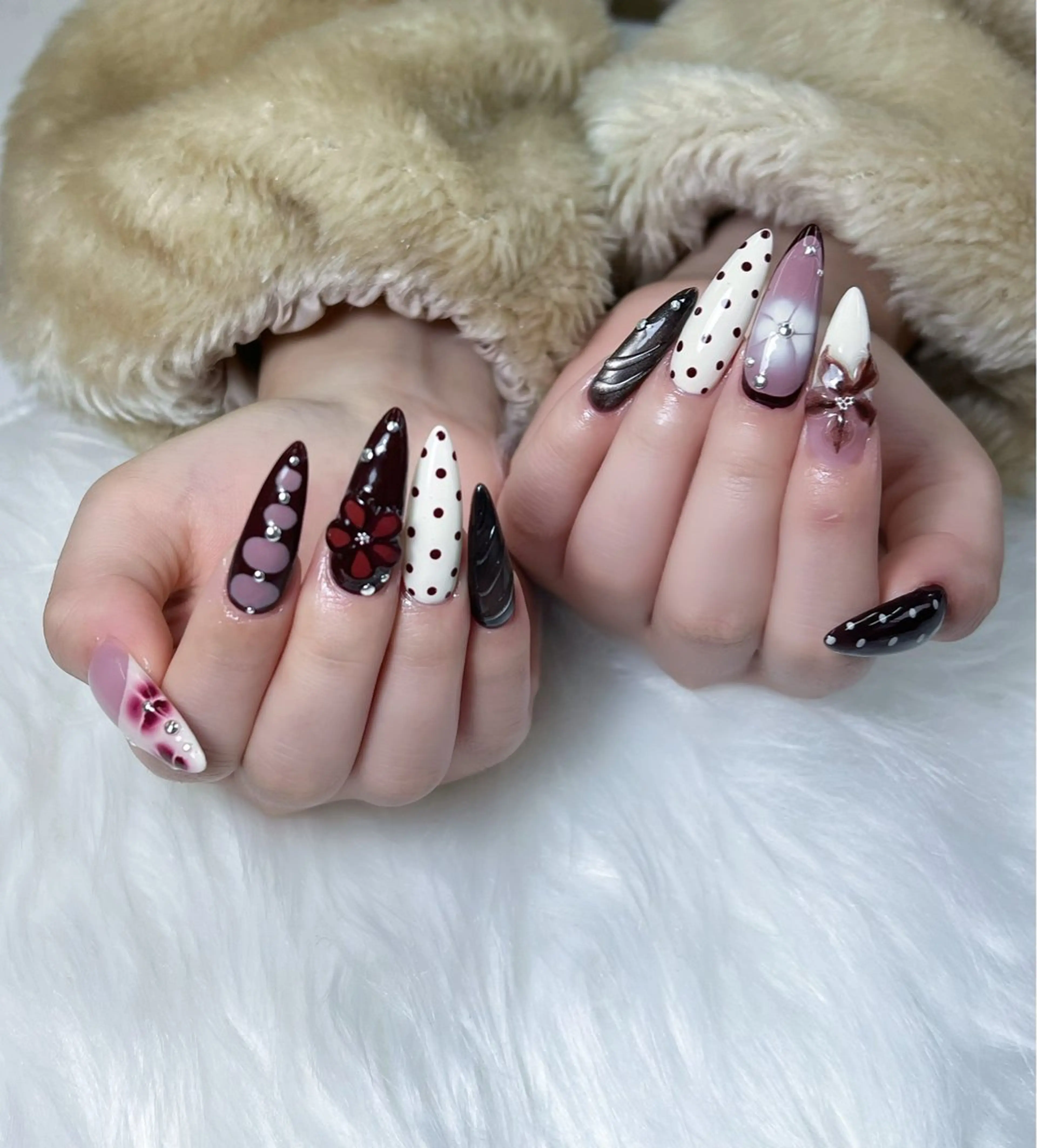 ネイル 長さ出し ジェルネイル 韓国ネイル 持ち込み ニュアンスネイル ハンドネイル King Nail_Salonのネイルデザイン