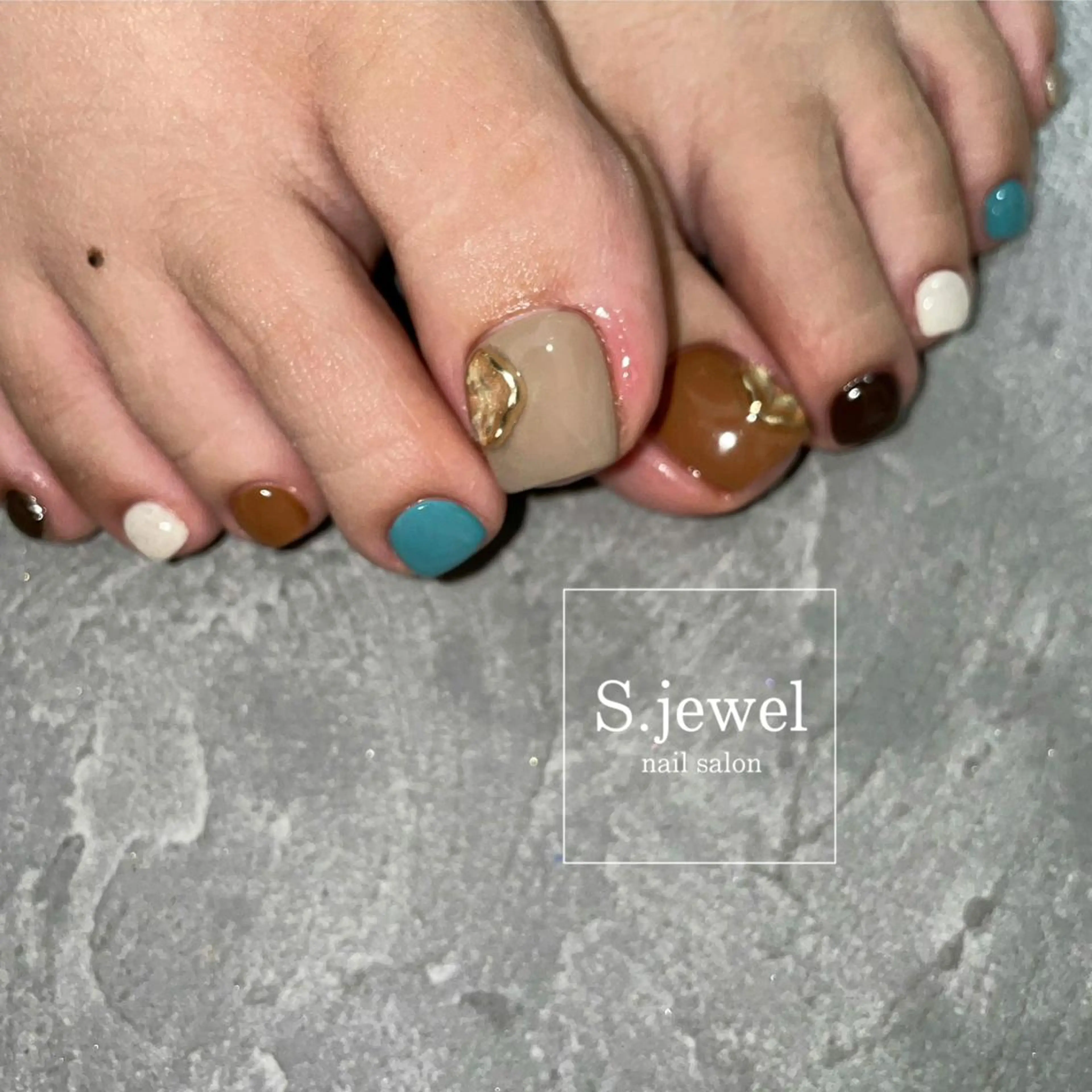 ネイル S. JEWELのネイルデザイン