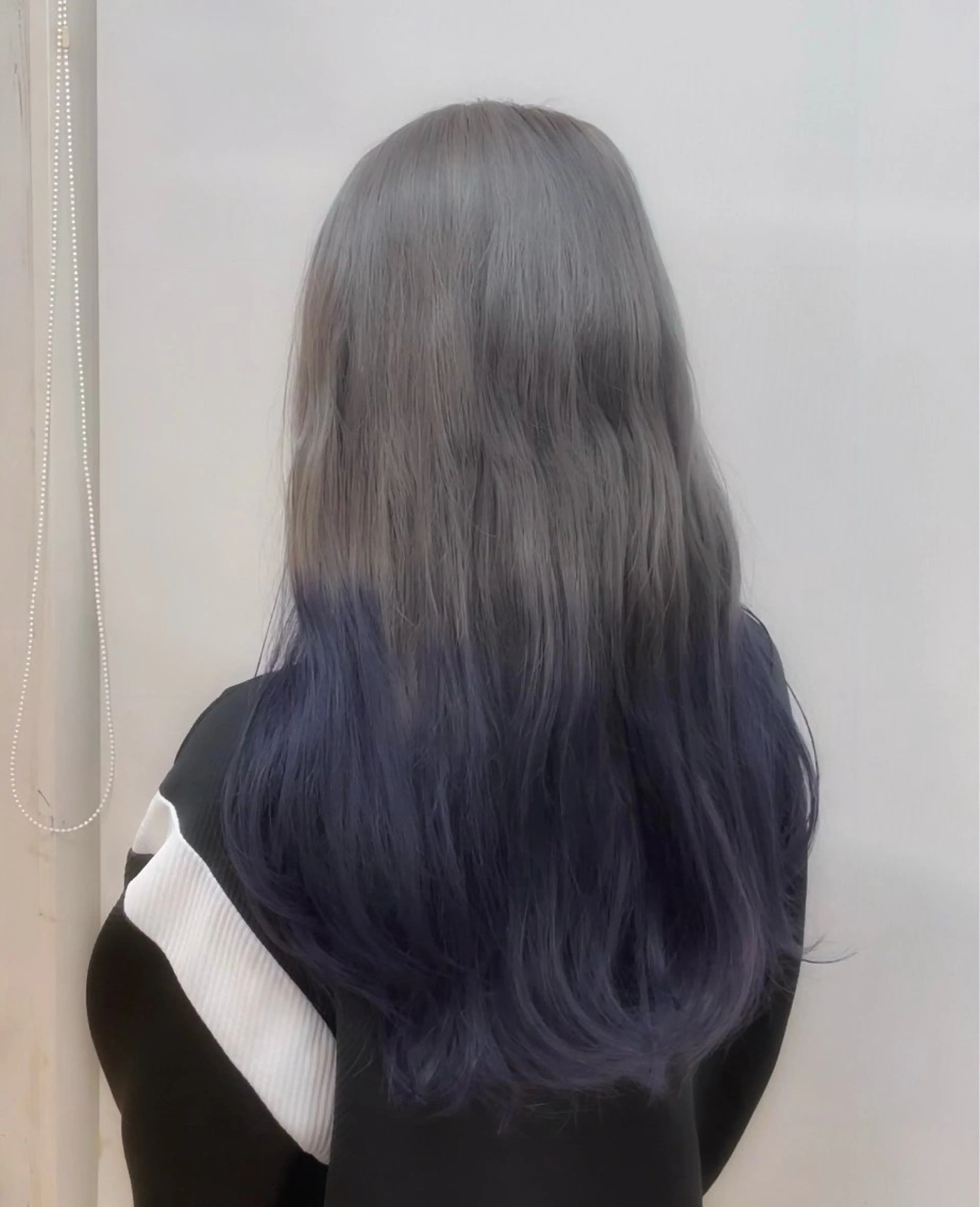 ロング カラー グラデーションカラー ヘアカラー 飯田 来夢のヘアスタイル