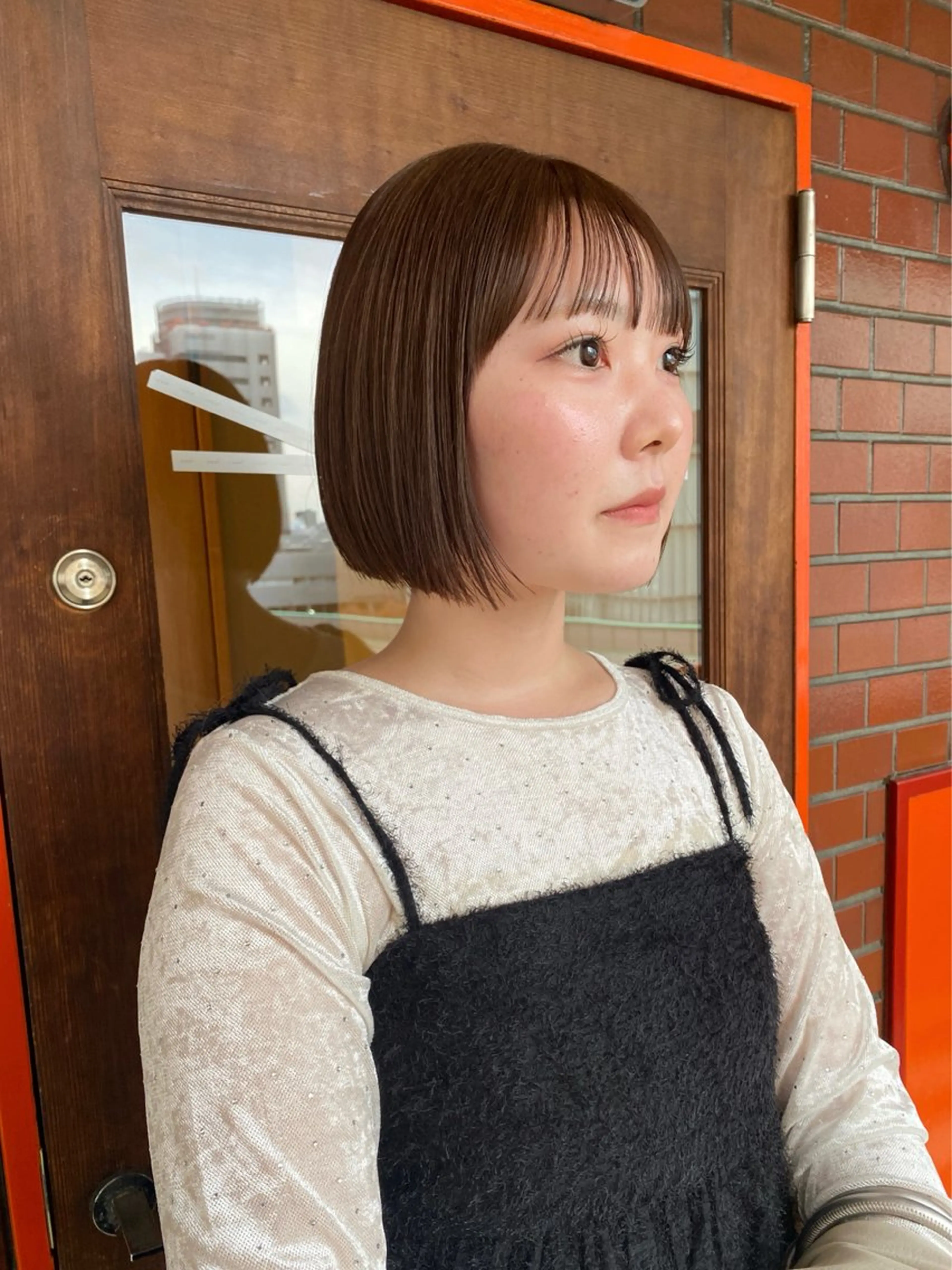 ショート カット ヘアカラー トリートメント みやけ ひなのヘアスタイル