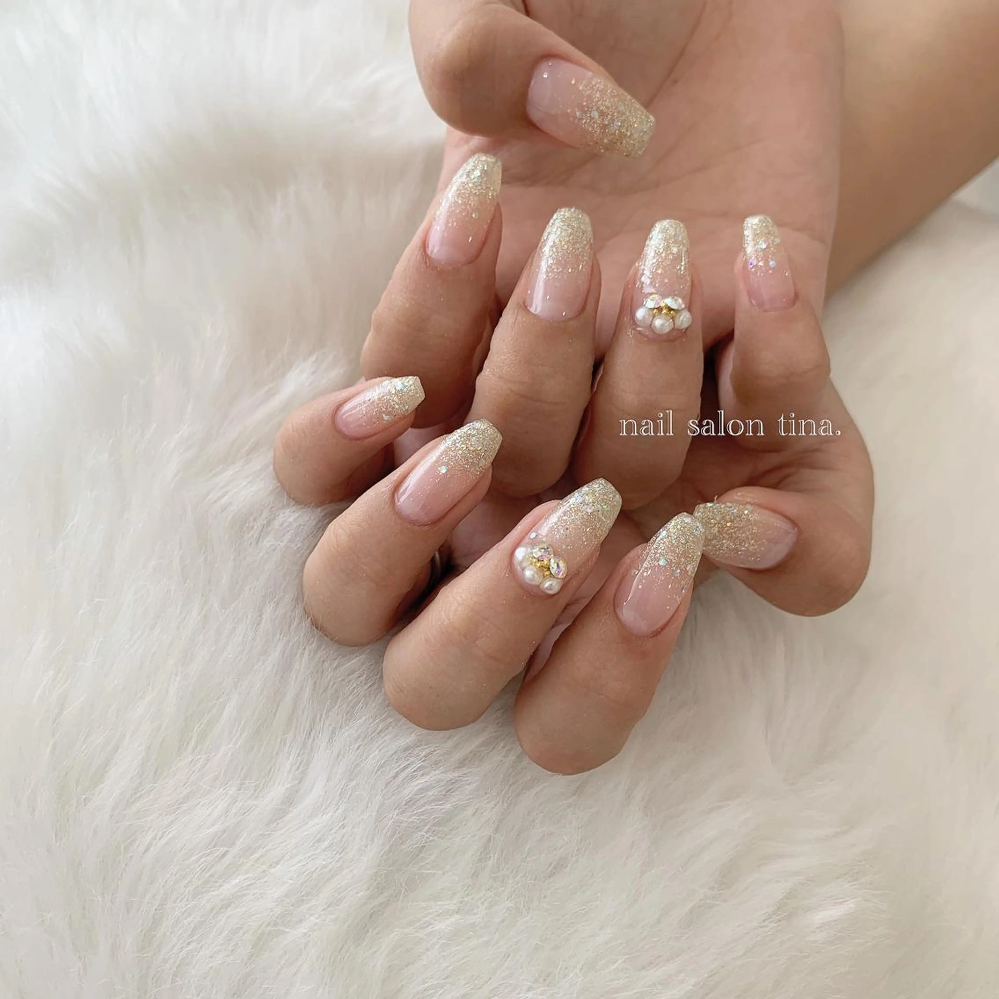 ネイル nail salon tina.所属・中山 はづきのネイルデザイン