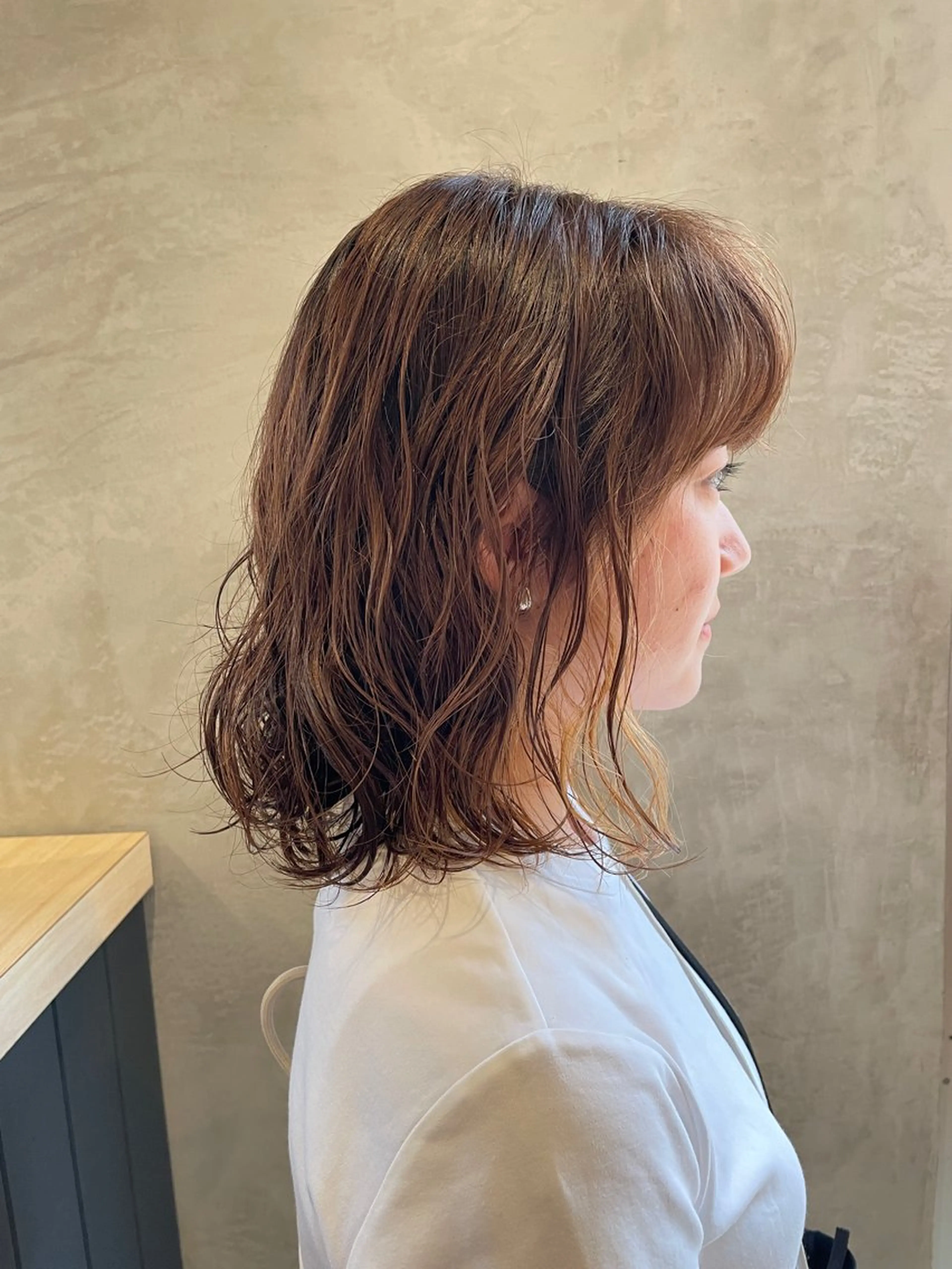 ミディアム パーマ ブリーチなし透明感 カラー✨山仲絢圭のヘアスタイル